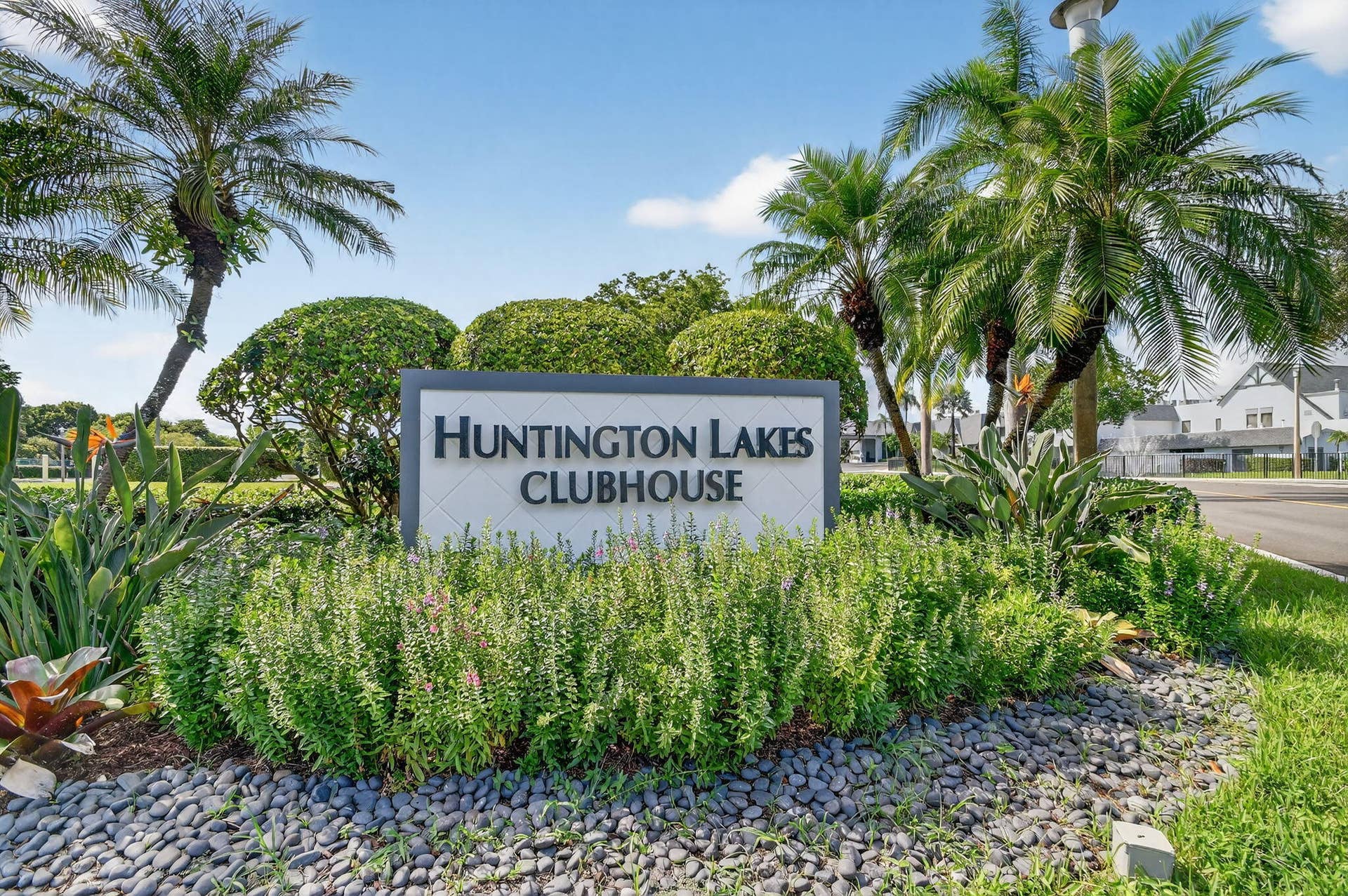 7240 Huntington Lane, #806, Delray Beach, FL 33446 Clubhouse