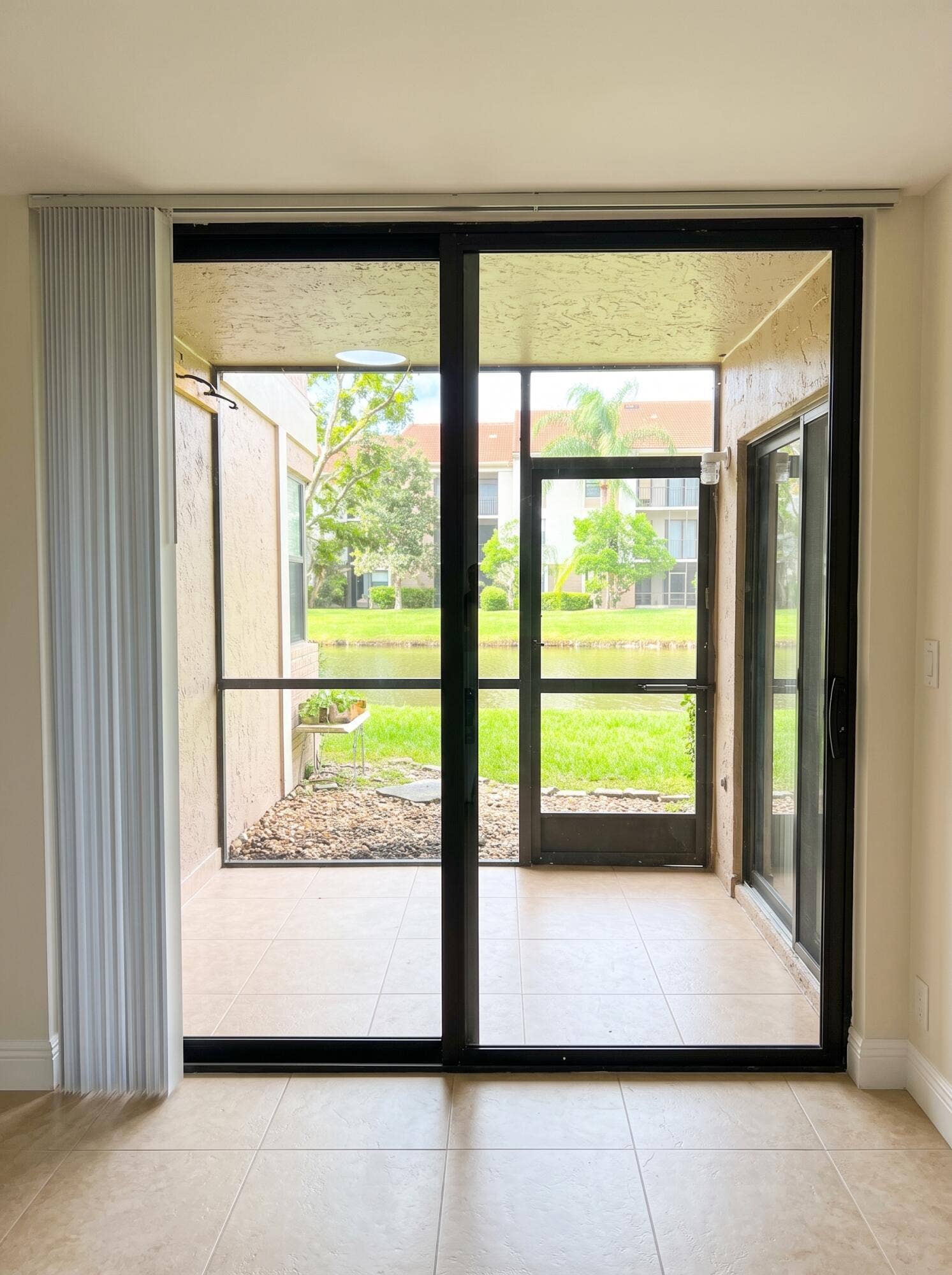 10121 W SUNRISE Boulevard, #106, Plantation, Plantation, FL 33322 patio