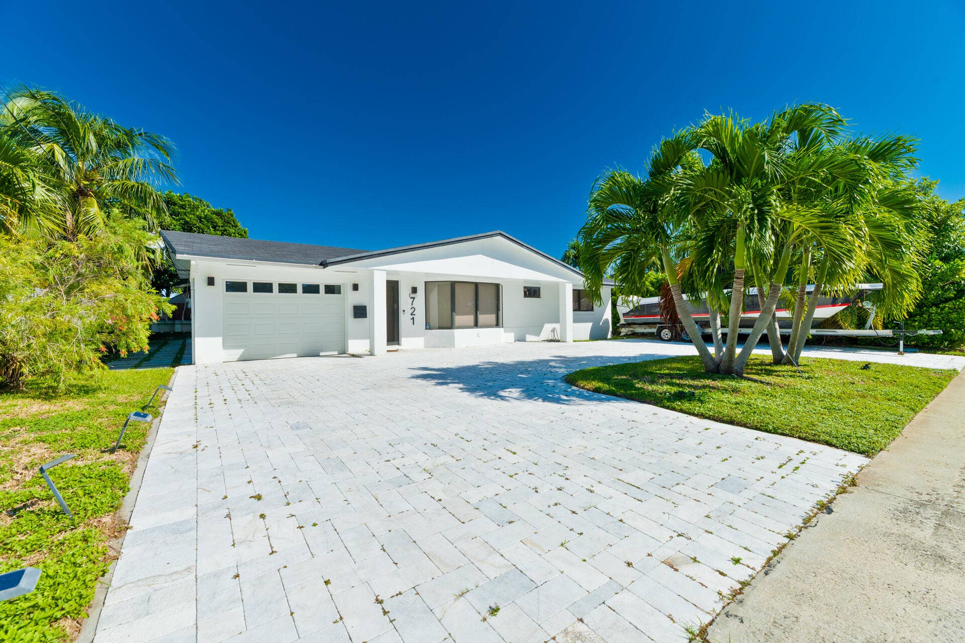 20261021 - 721 SE 5th Ct-1