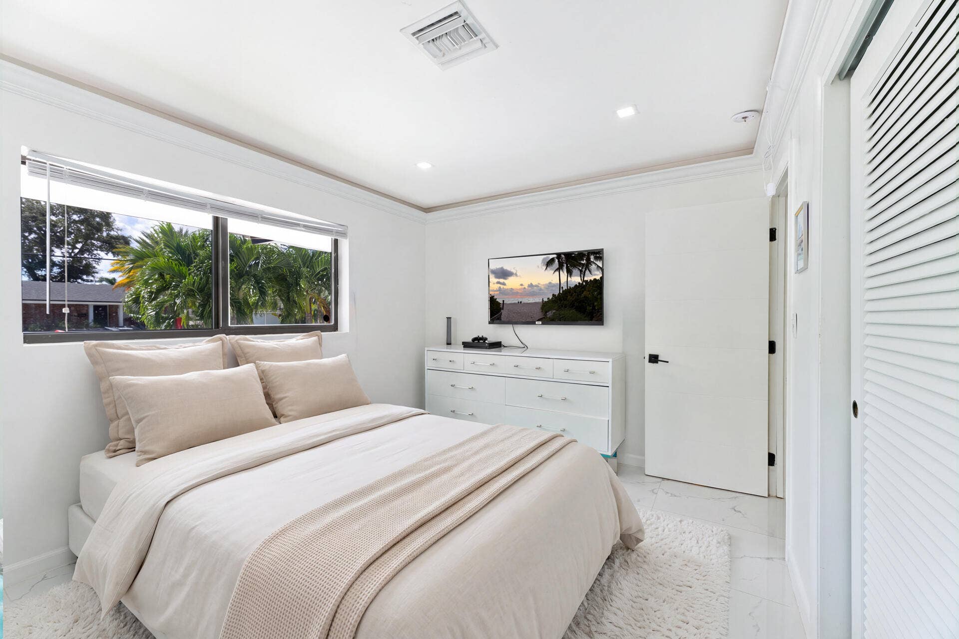 20261021 - 721 SE 5th Ct-35