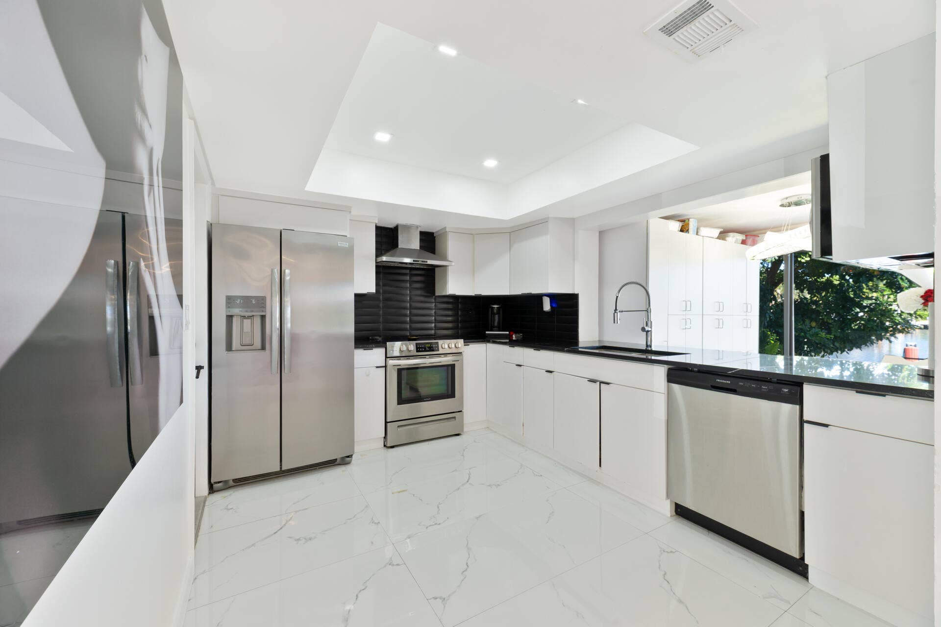 20261021 - 721 SE 5th Ct-16