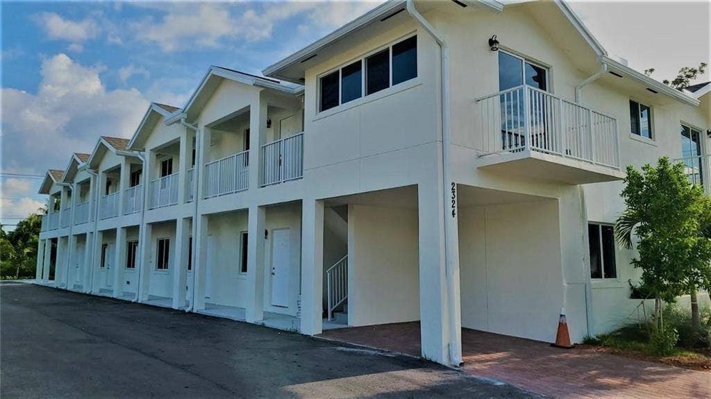 2324 Johnson Street, #3, Hollywood, FL 33020 2324 OUT1