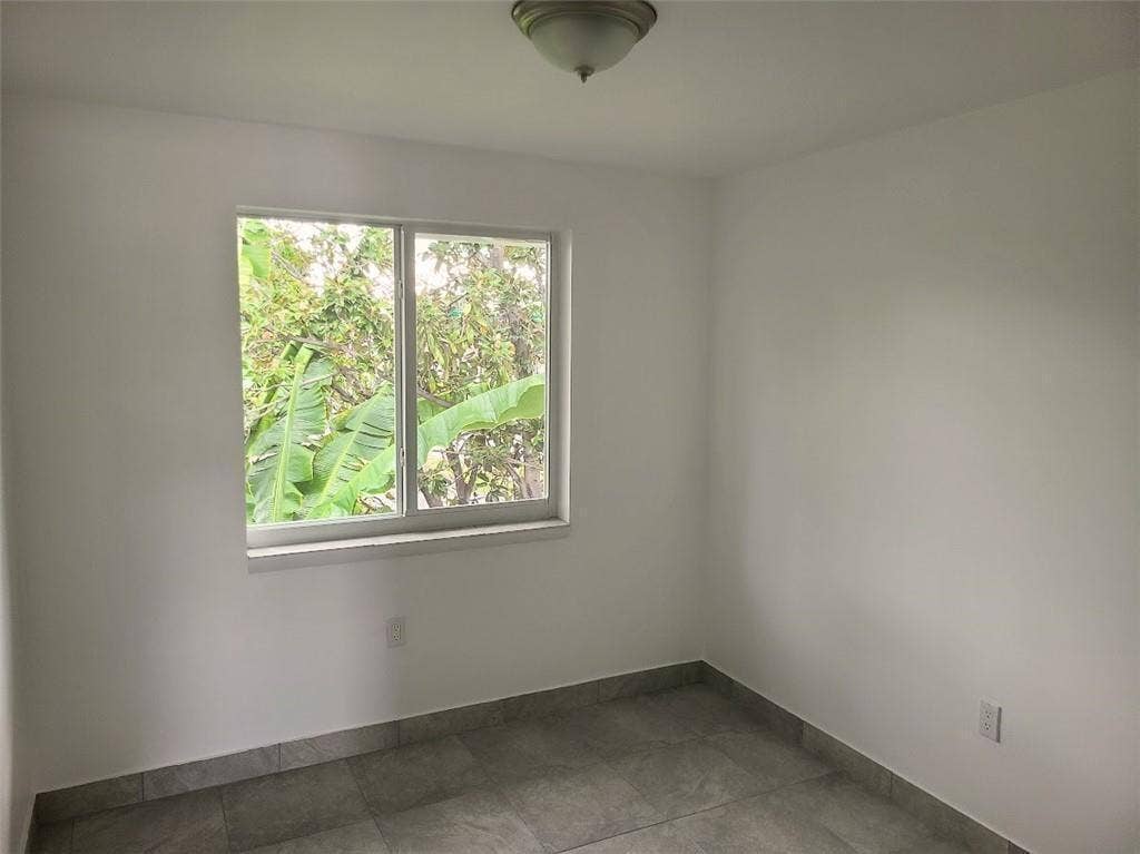 2324 Johnson Street, #3, Hollywood, FL 33020 2324 OUT4 (1)