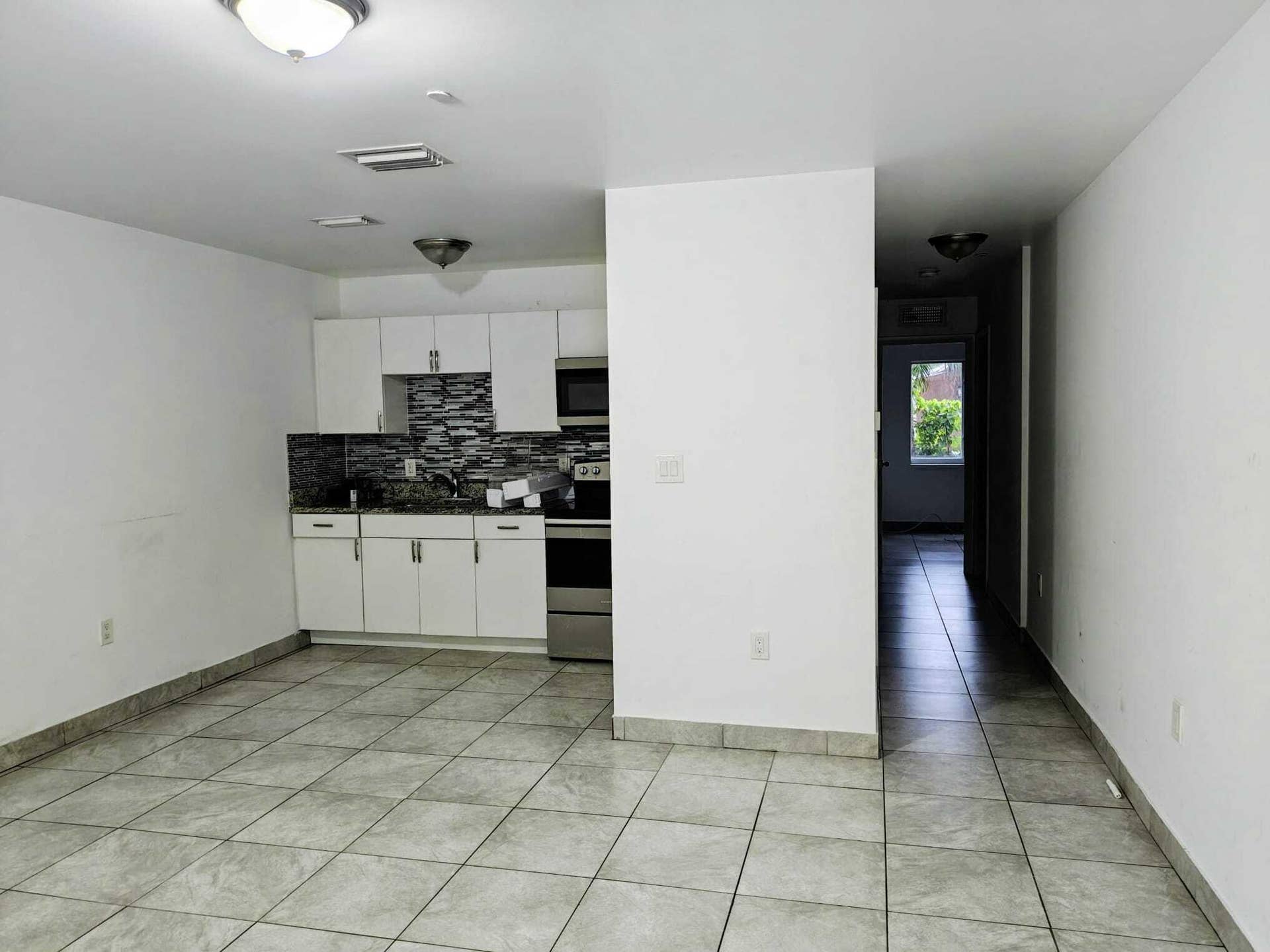 2324 Johnson Street, #3, Hollywood, FL 33020 WhatsApp Image 2026-10-26 at 2.06.13 PM