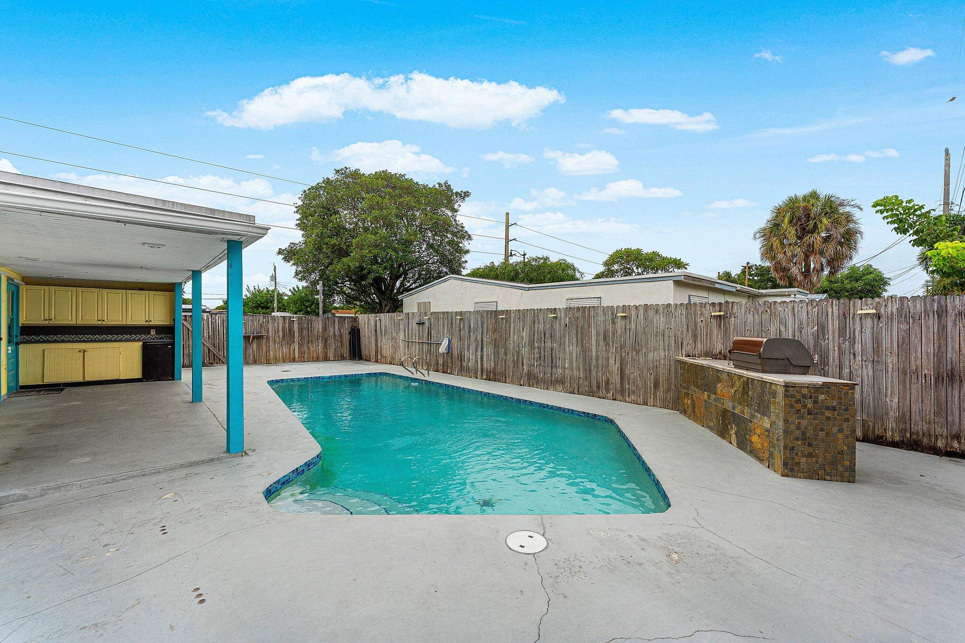 3080 NE 12TH Avenue, Pompano Beach, Pompano Beach, FL 33064 Pool