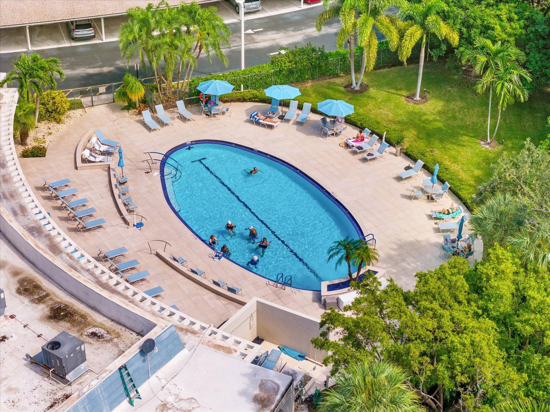 1319 E HILLSBORO Boulevard, #409, Deerfield Beach, FL 33441 50-50