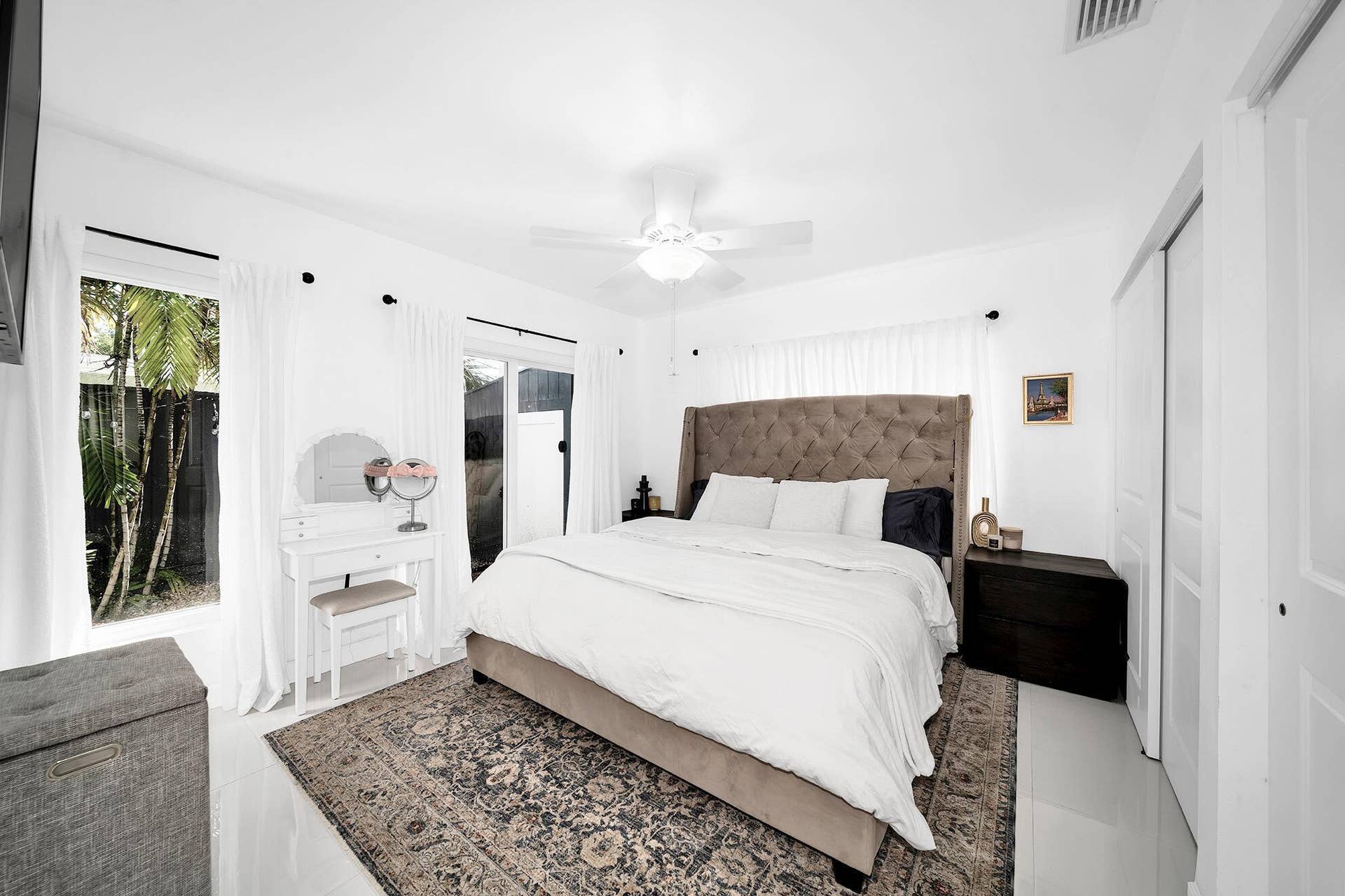 1303 Cordova Dr 9