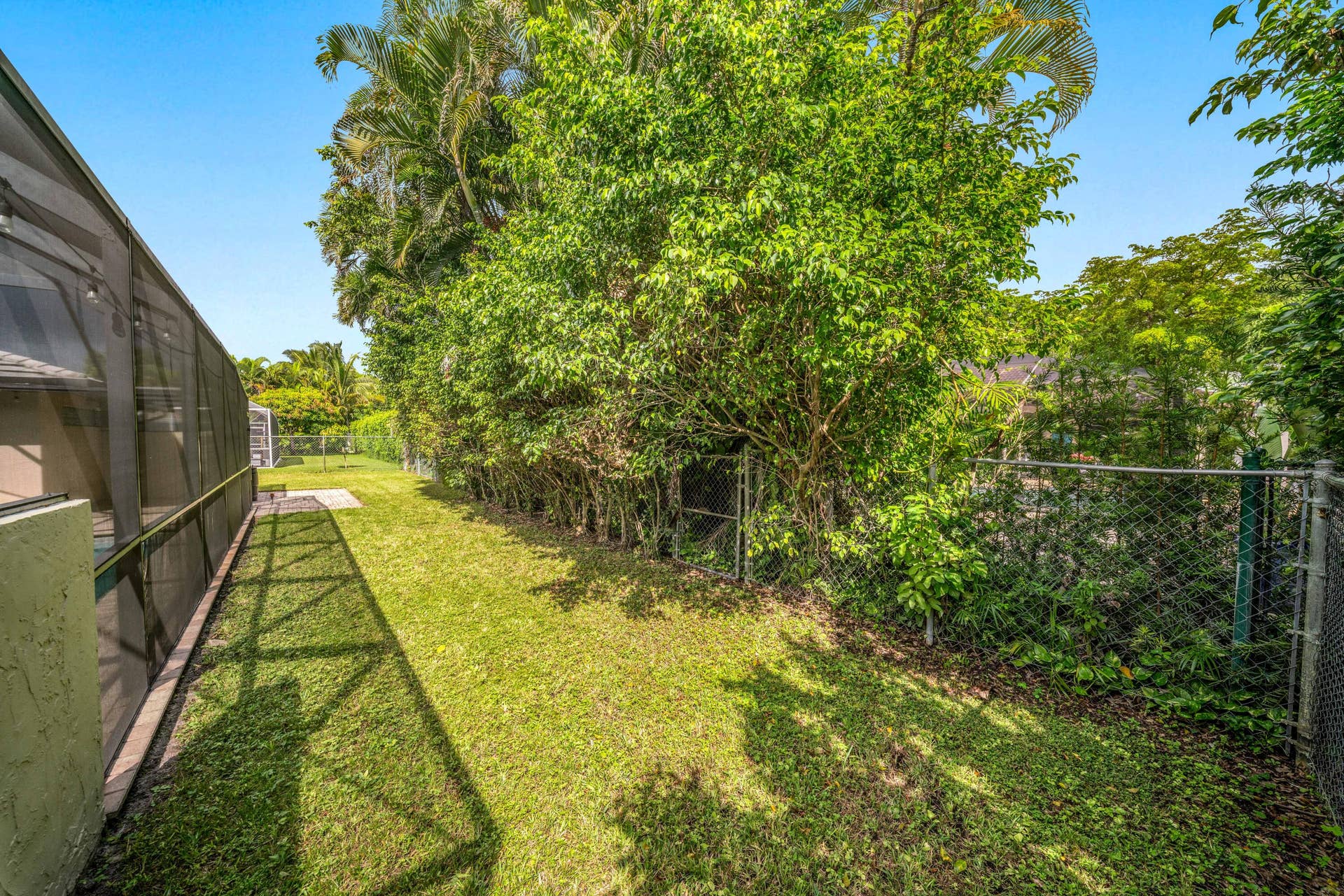 213 NW 94TH Way, Coral Springs, FL 33071 1-21