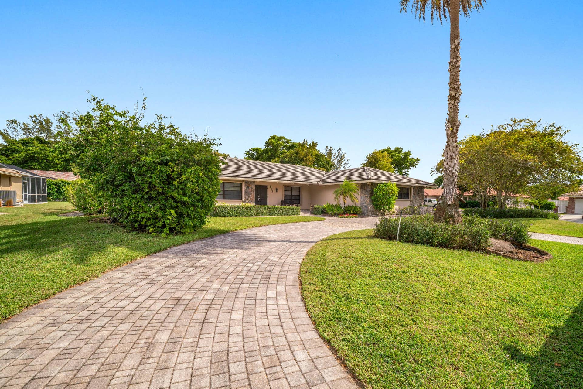 213 NW 94TH Way, Coral Springs, FL 33071 1-11