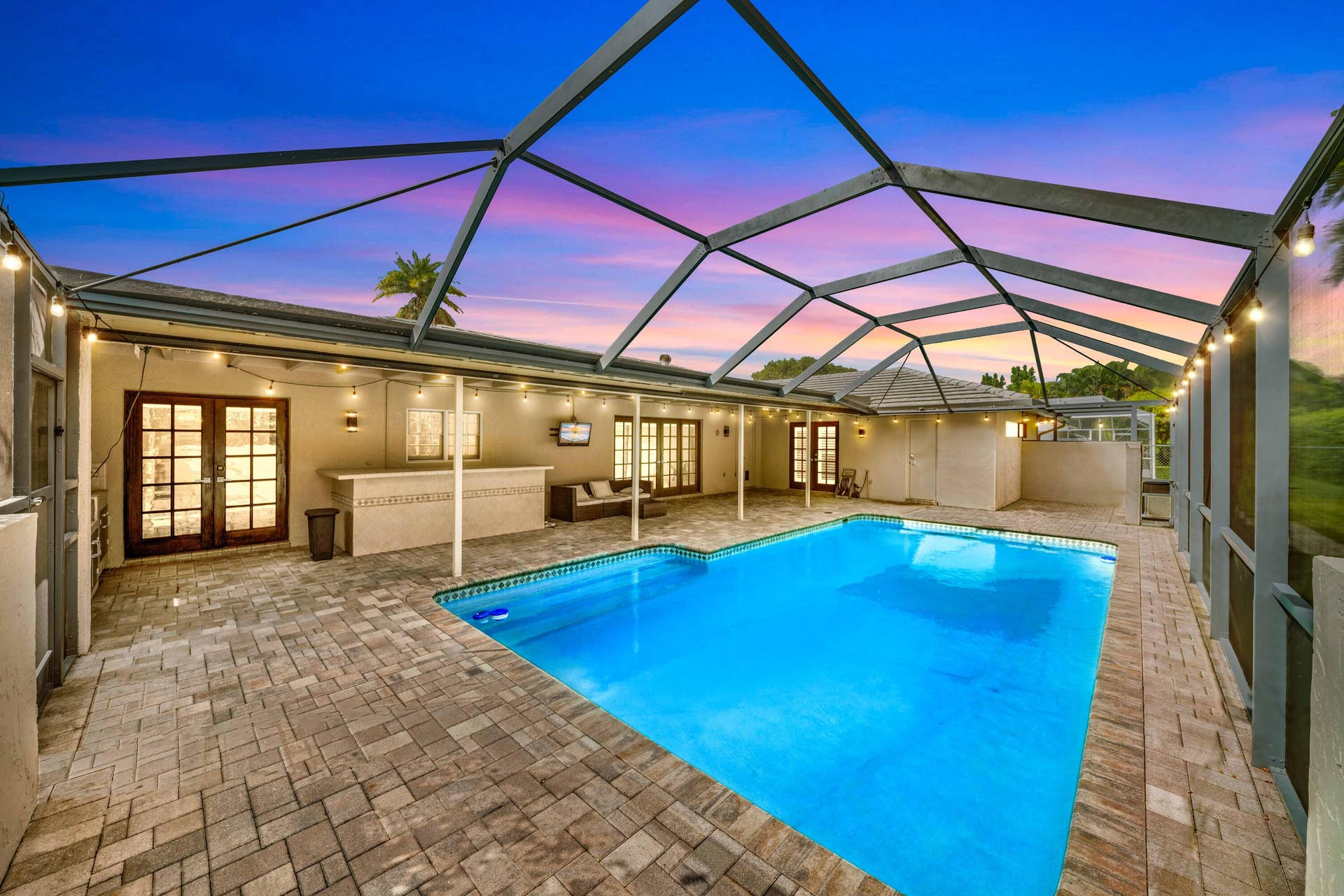 213 NW 94TH Way, Coral Springs, FL 33071 1-60