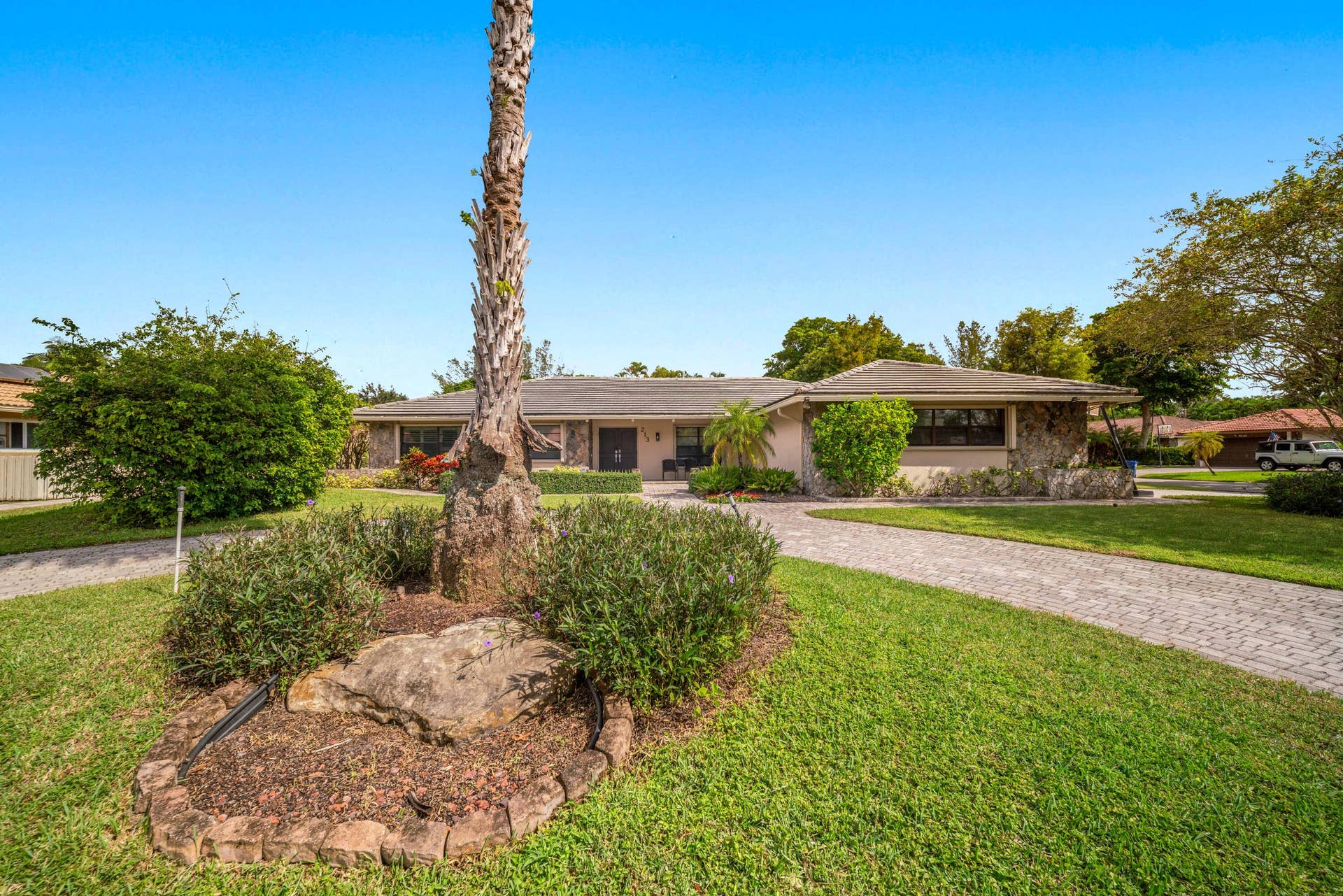 213 NW 94TH Way, Coral Springs, FL 33071 1-13