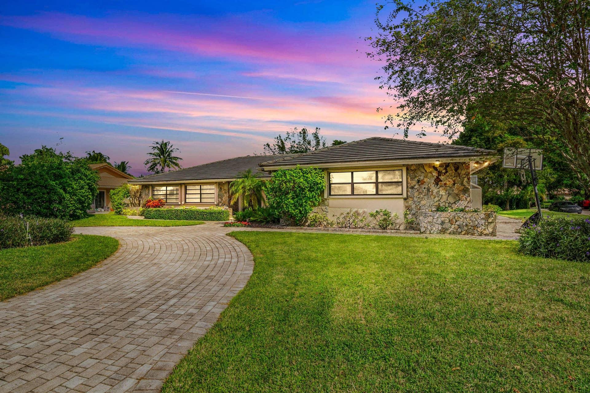 213 NW 94TH Way, Coral Springs, FL 33071 1-58