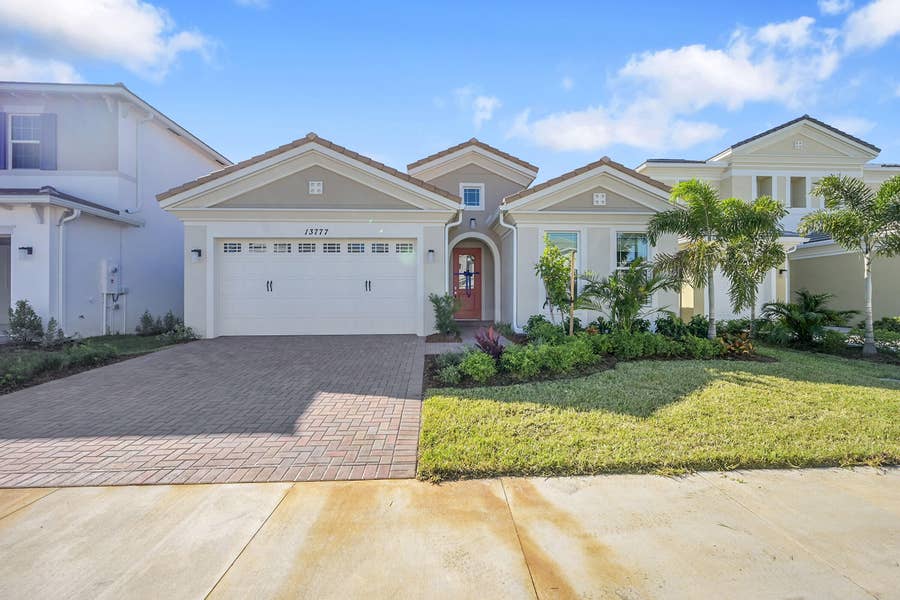 Property photo for 13777 Prickly Cone Cove, Westlake, FL