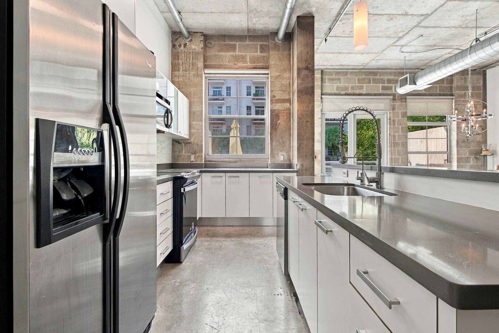 15-web-or-mls-434-nw-1st-ave-203