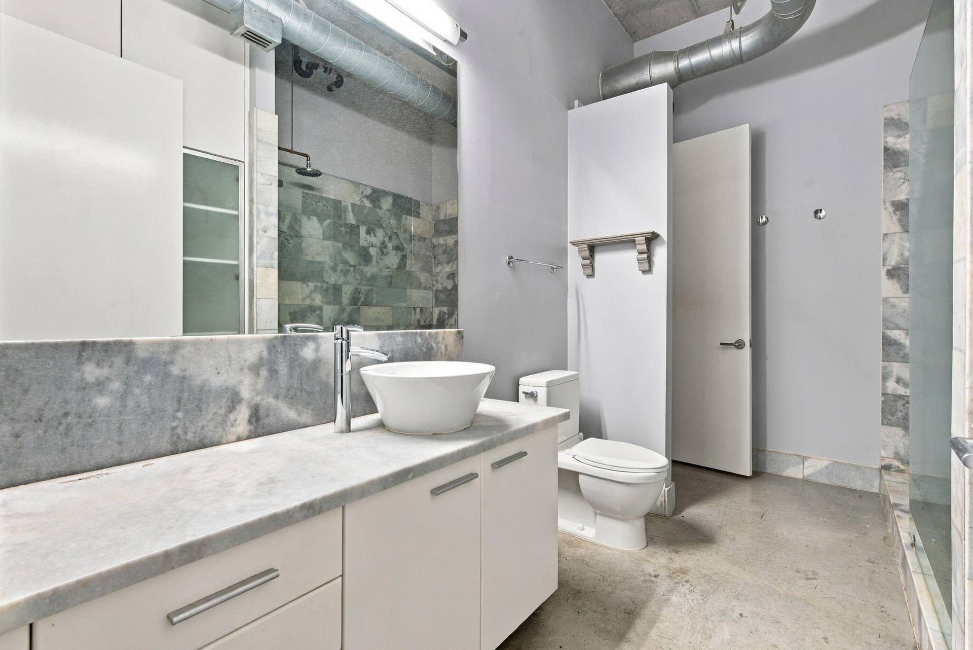 21-web-or-mls-434-nw-1st-ave-203