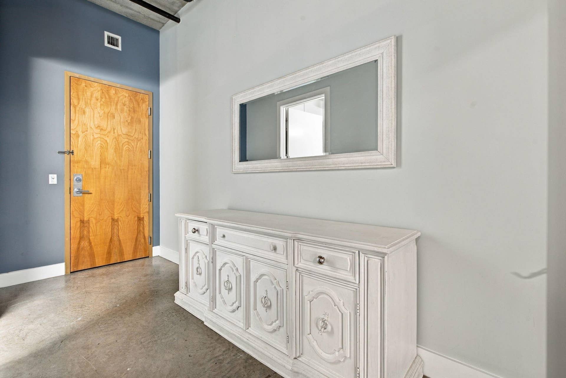 5-web-or-mls-434-nw-1st-ave-203