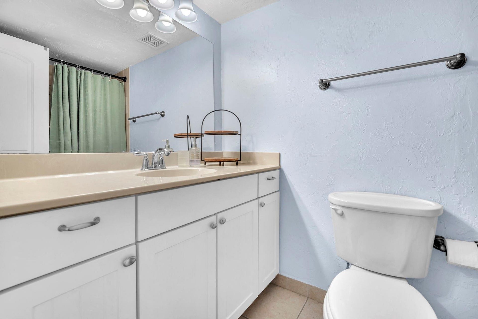 6200 NE 22ND Way, #206, Fort Lauderdale, FL 33308 Full bathroom with tub & shower