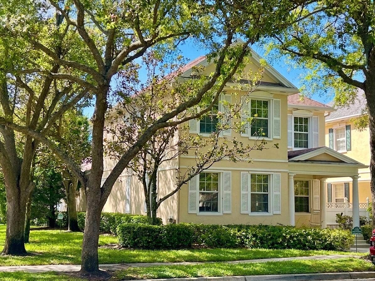 118 Cherry Laurel Drive, Jupiter, FL 33458 118 Cherry Laurel Front