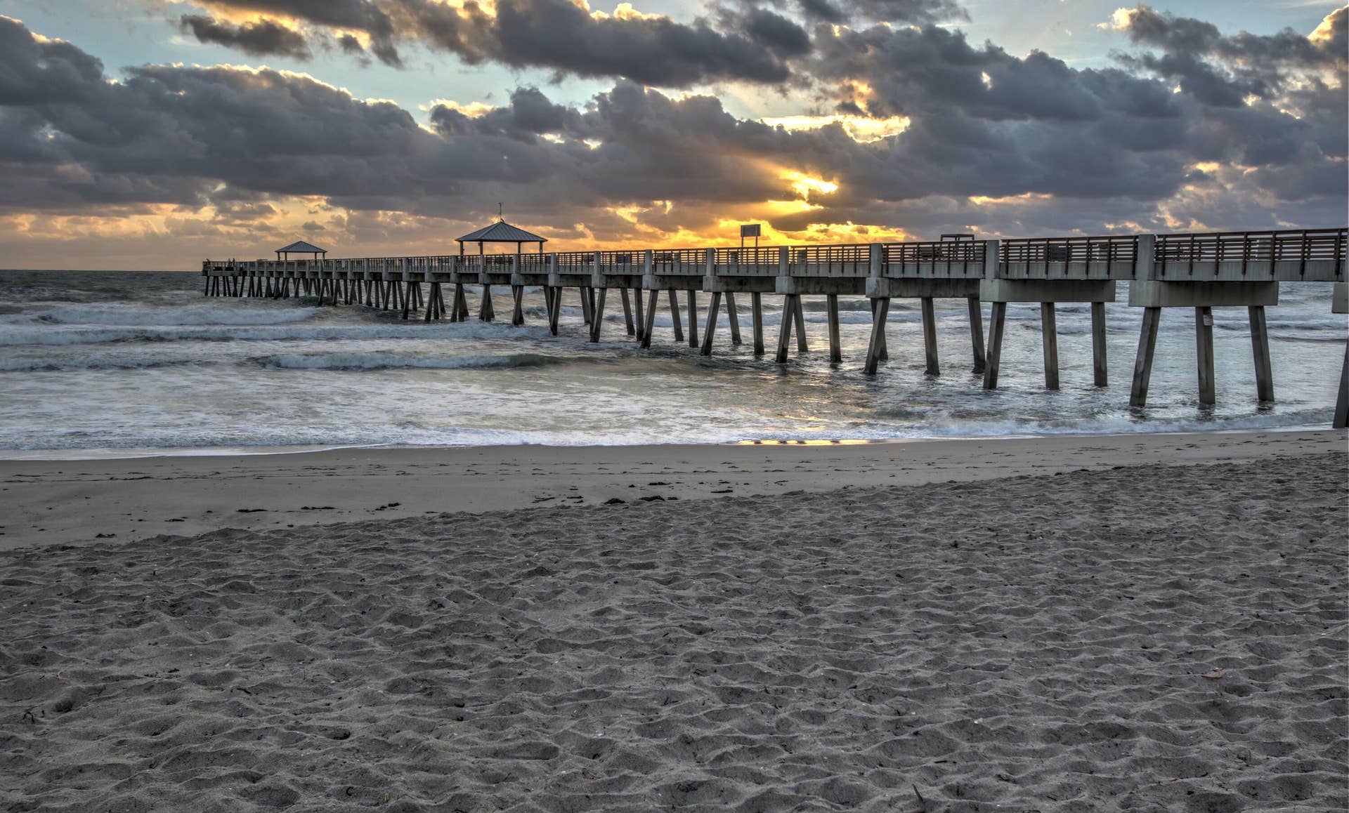 118 Cherry Laurel Drive, Jupiter, FL 33458 Juno Pier 1