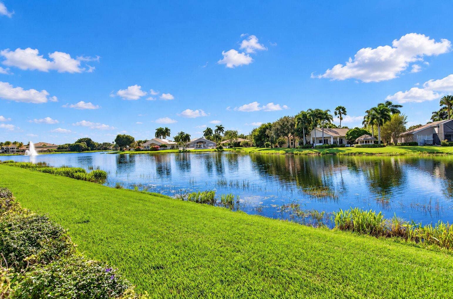 7657 ROYALE RIVER Lane, Lake Worth, FL 33467 Fountain2