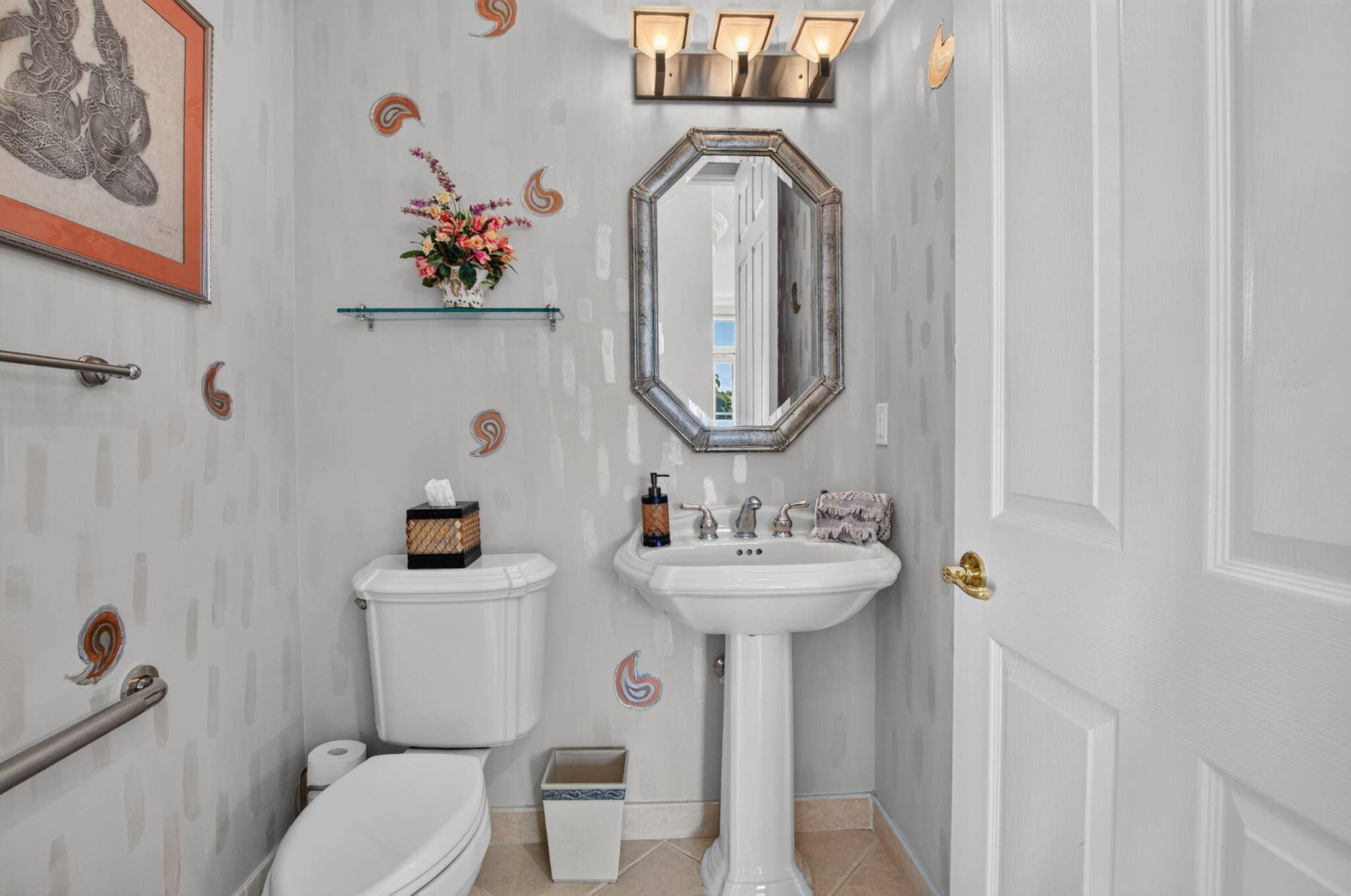 7657 ROYALE RIVER Lane, Lake Worth, FL 33467 Powder Rm