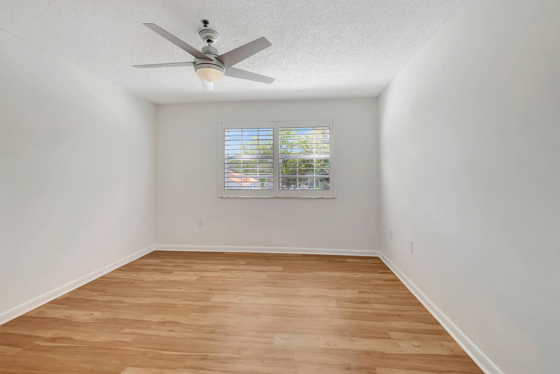3111 Clint Moore Road, #203, Boca Raton, FL 33496 14_dsc_5207