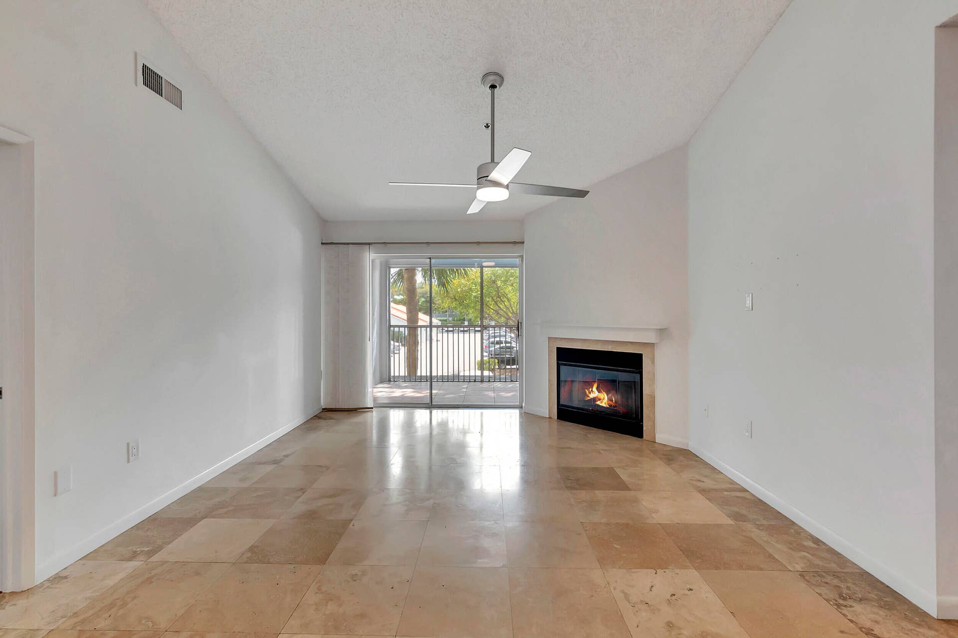 3111 Clint Moore Road, #203, Boca Raton, FL 33496 06_dsc_5167