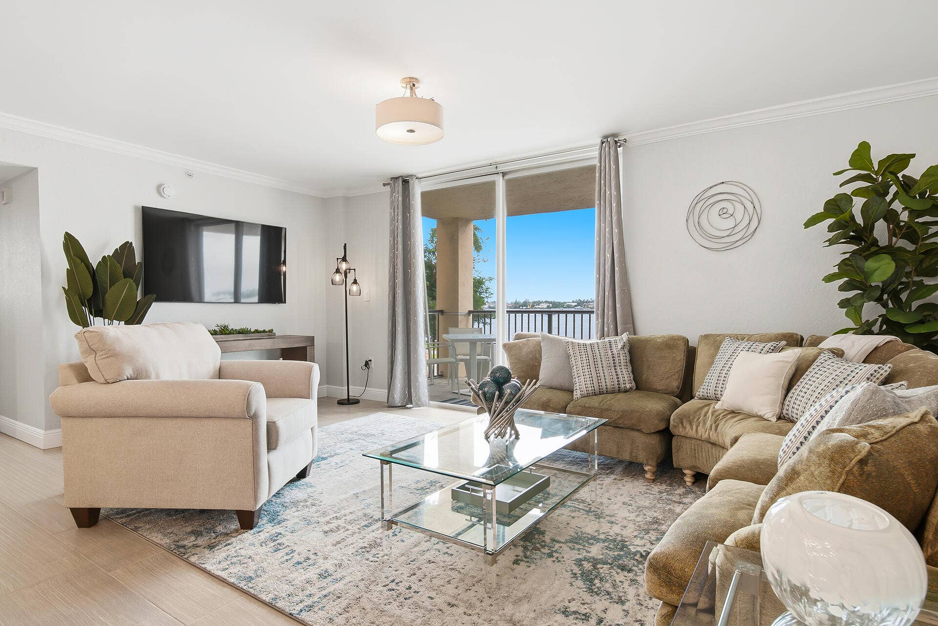 1801 N FLAGLER Drive, #201, West Palm Beach, FL 33407 1801-NORTH-FLAGLER-DR-UNIT-201-33407-010
