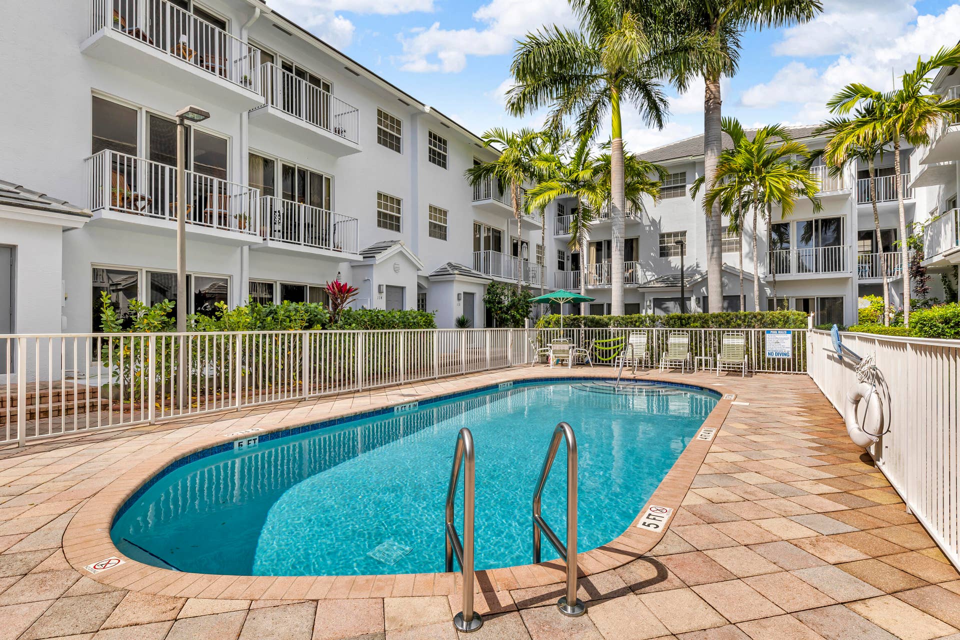 2725 NE 8TH Avenue, #112, Wilton Manors, FL 33334 cunningham (8)