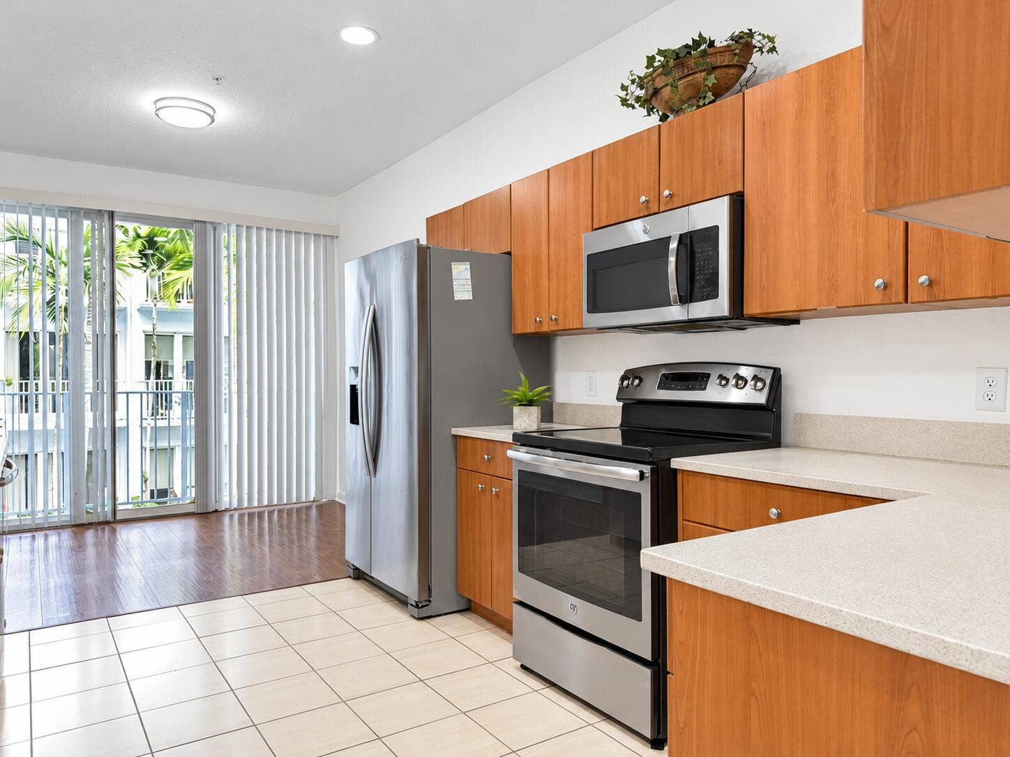 2725 NE 8TH Avenue, #112, Wilton Manors, FL 33334 Brightened neutral real estate interior-