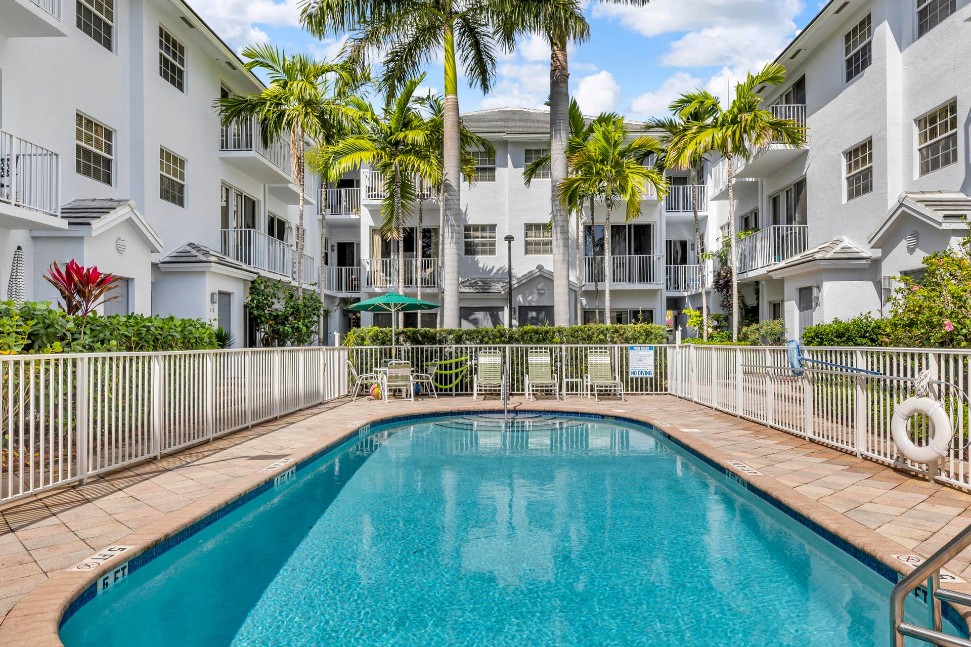 2725 NE 8TH Avenue, #112, Wilton Manors, FL 33334 cunningham (13)