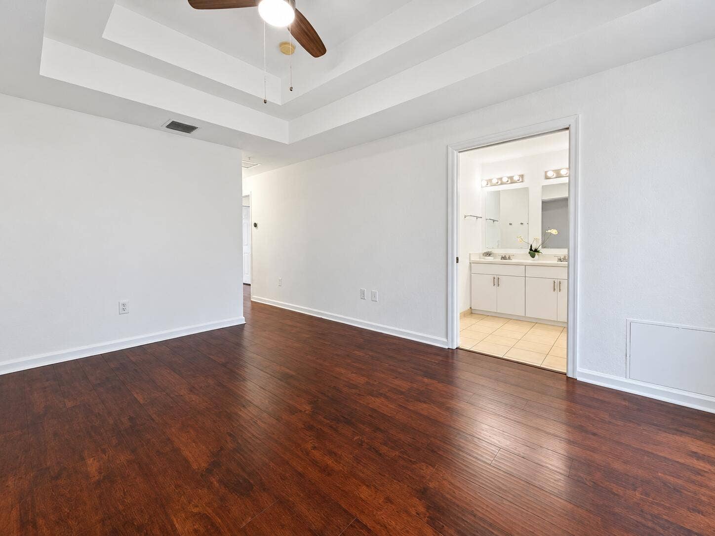 2725 NE 8TH Avenue, #112, Wilton Manors, FL 33334 Brightened and Straightened Home Interio