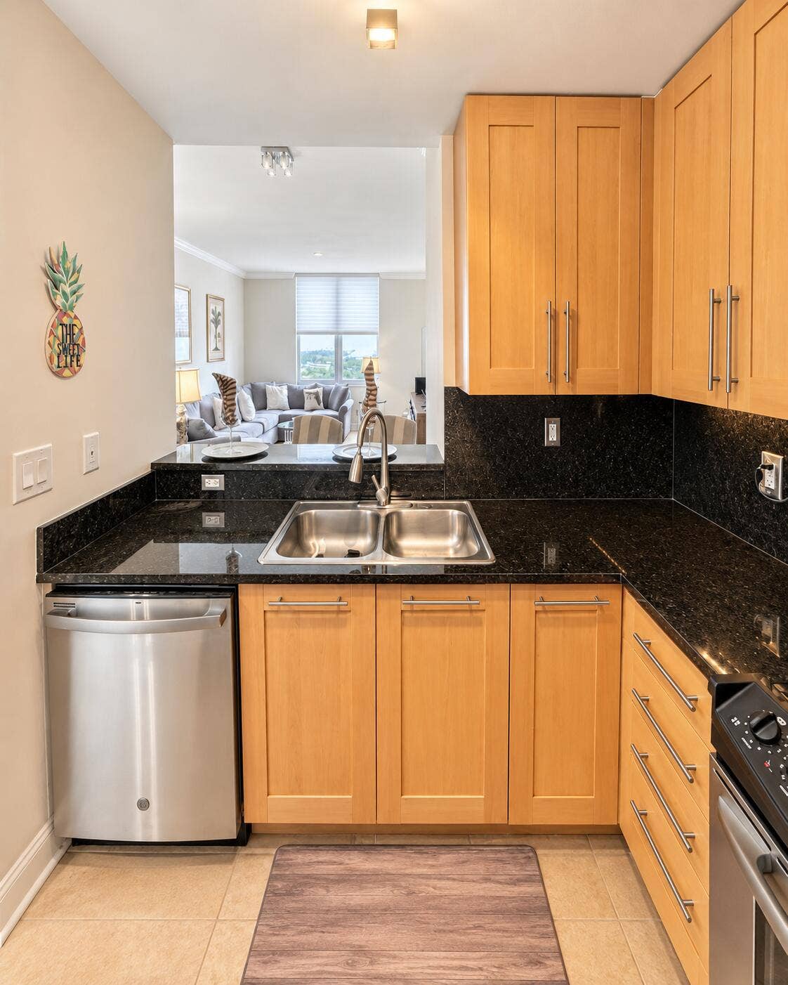 511 SE 5TH Avenue, #1409, Fort Lauderdale, FL 33301 Kitchen with Living view