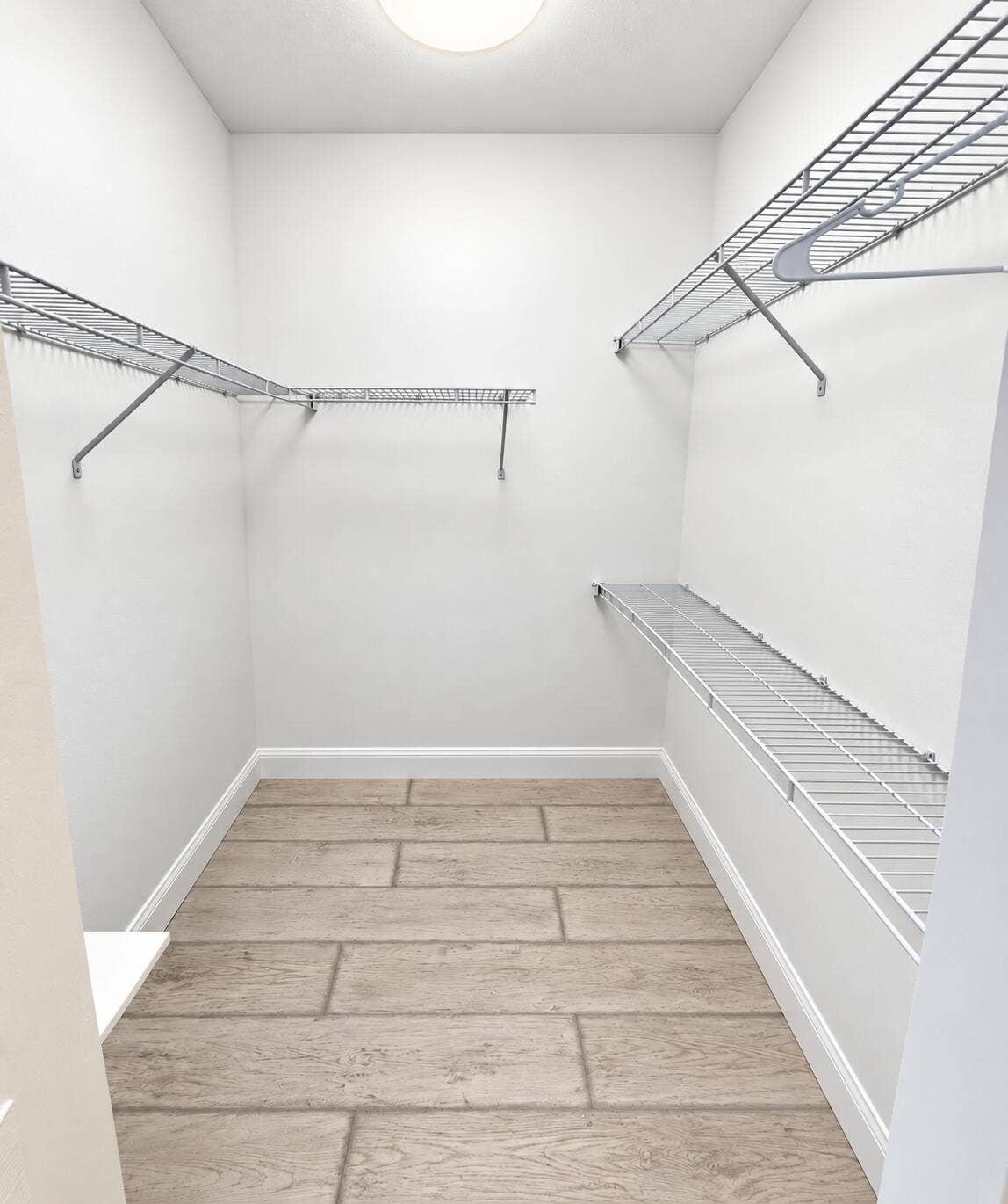 511 SE 5TH Avenue, #1409, Fort Lauderdale, FL 33301 Primary Walk-In Closet