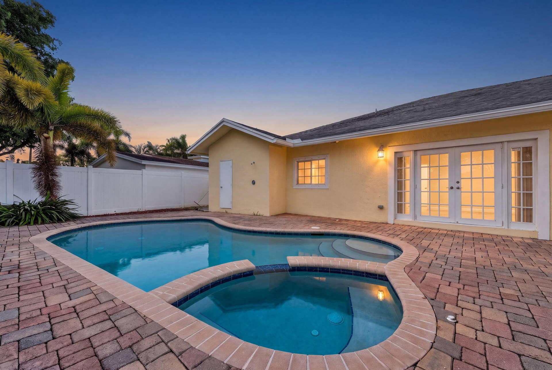 4361 NE 13TH Terrace, Oakland Park, FL 33334 39-web-or-mls-DSC00812_360MEDIA_3