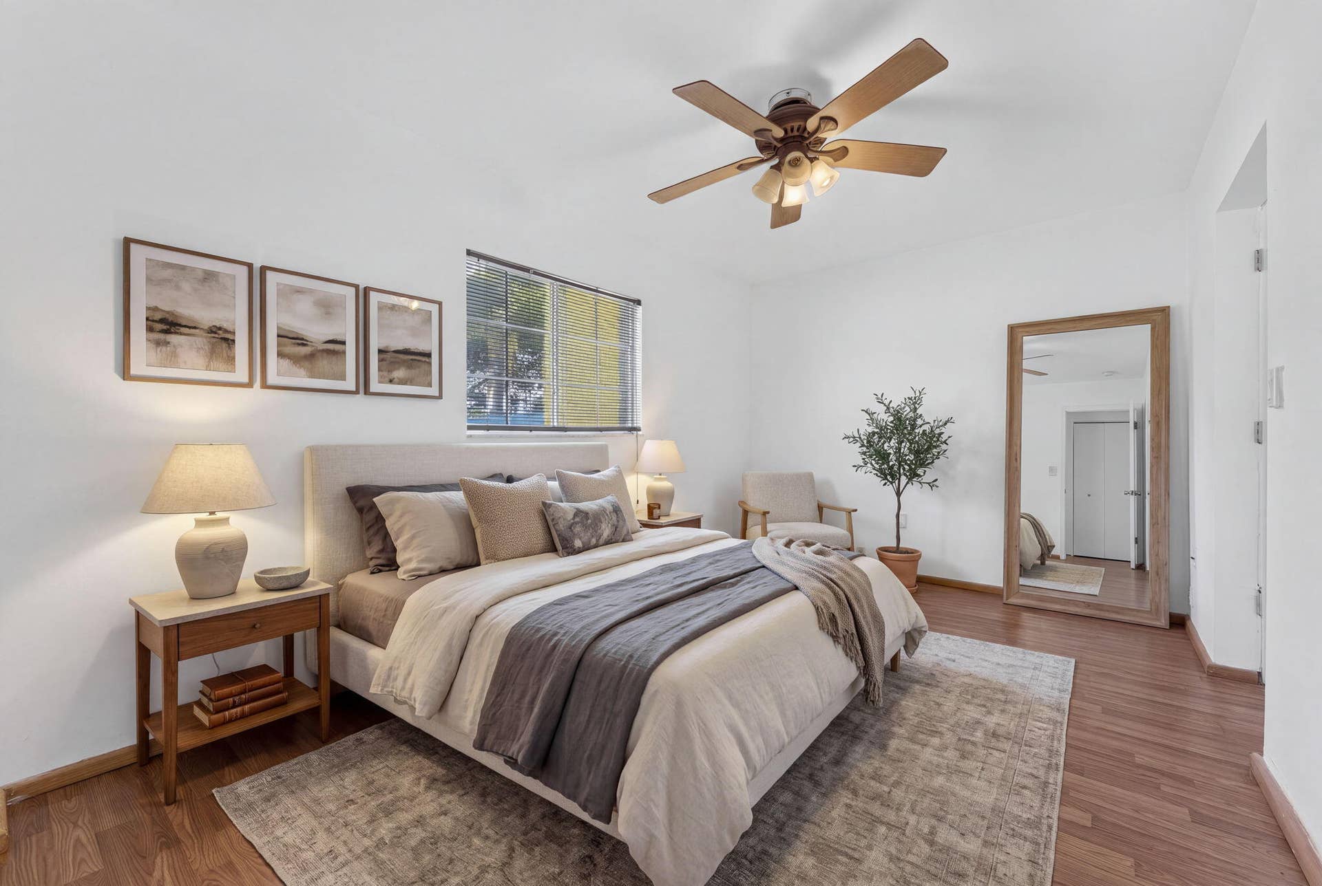 4361 NE 13TH Terrace, Oakland Park, FL 33334 Primary bedroom virtually staged