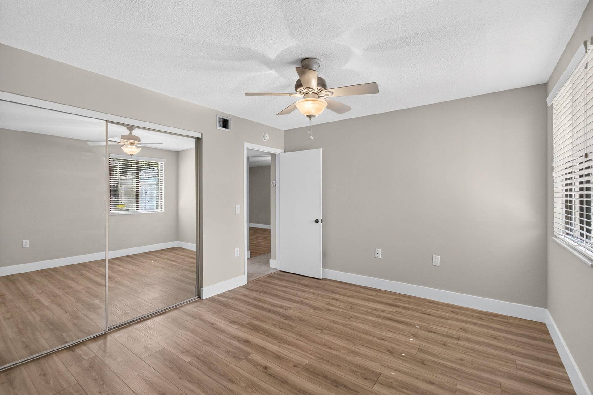 6169 Balboa Circle, #103, Boca Raton, FL 33433 57-web-or-mls-DSC_4711