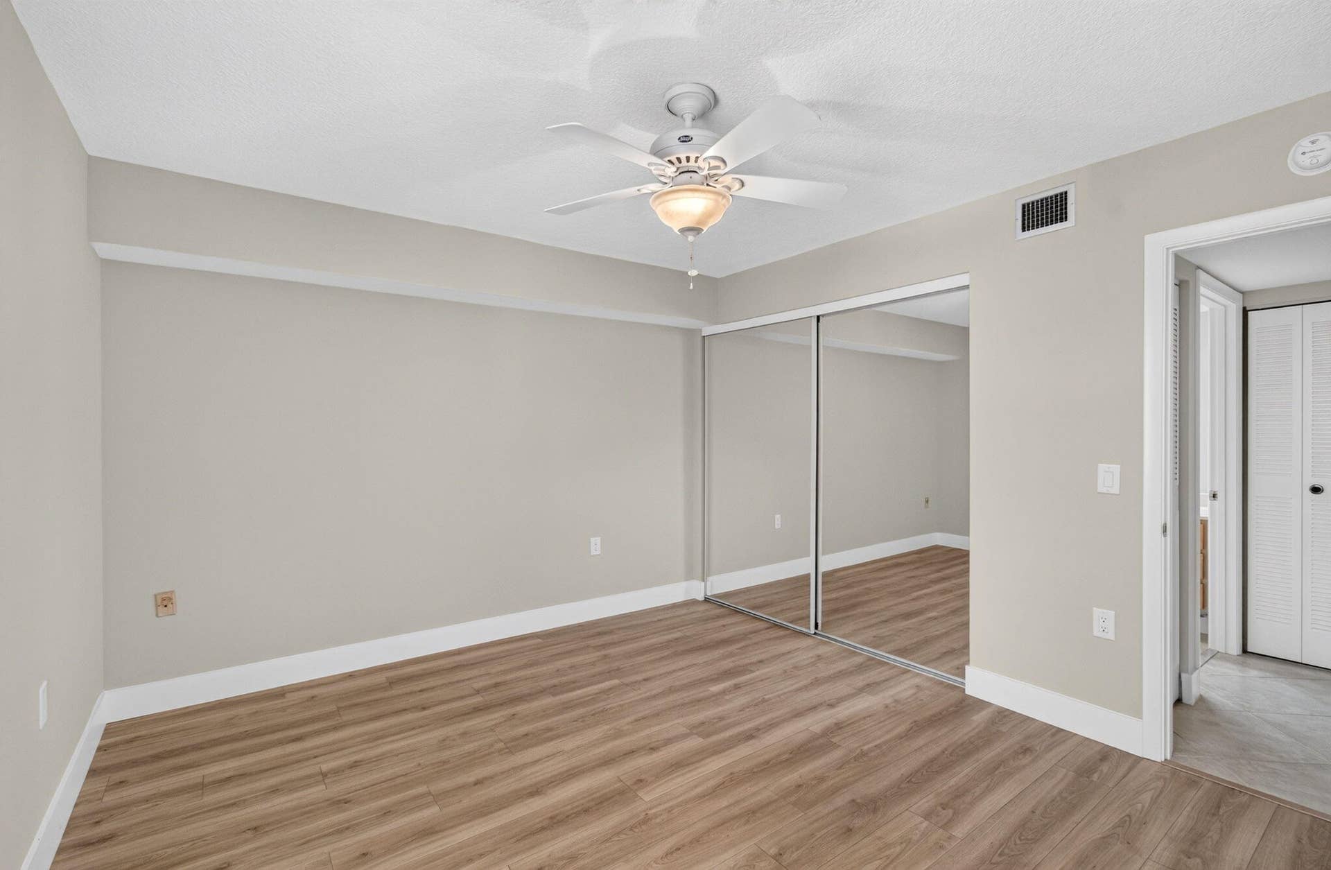 6169 Balboa Circle, #103, Boca Raton, FL 33433 2nd bedroom