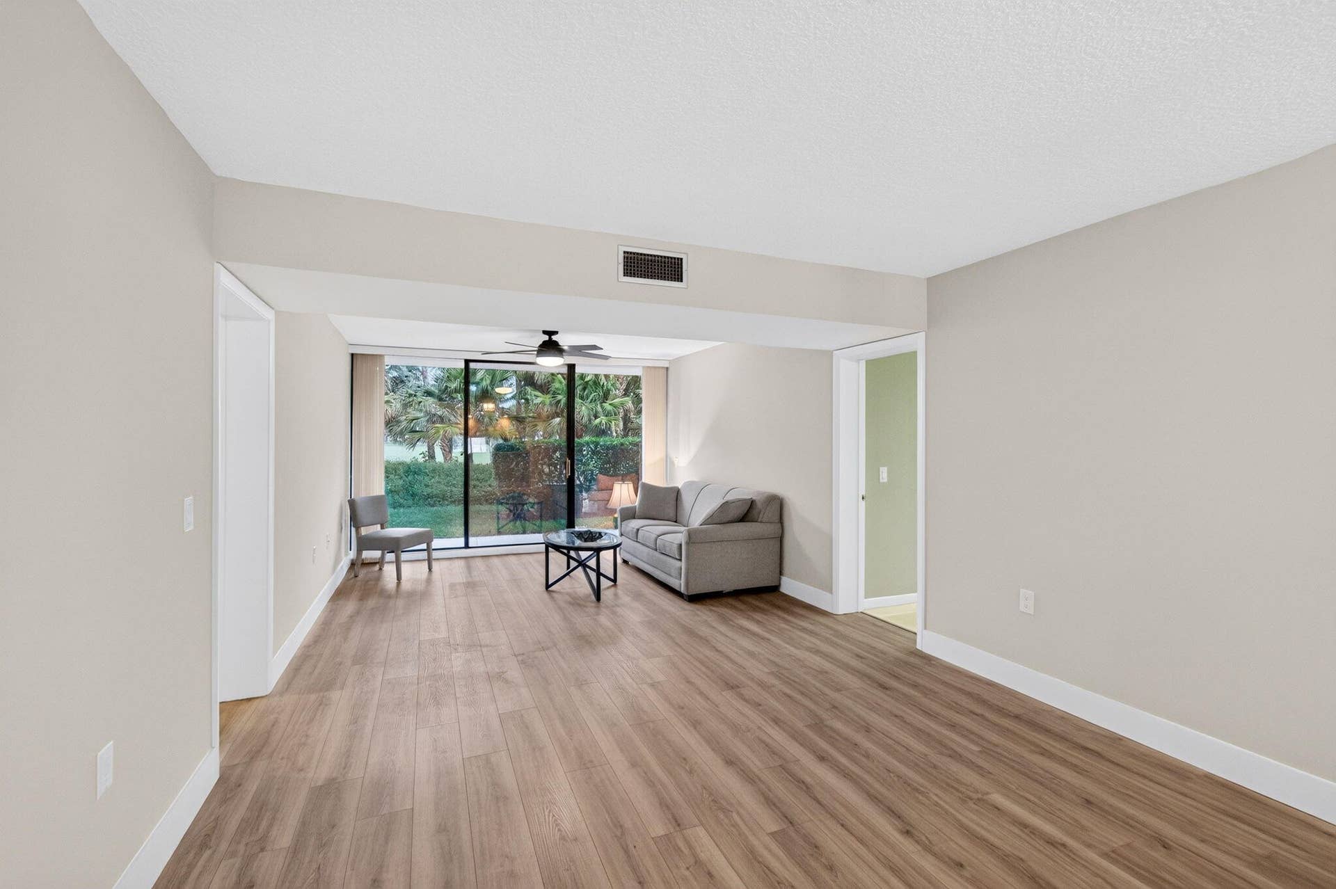 6169 Balboa Circle, #103, Boca Raton, FL 33433 Living Room