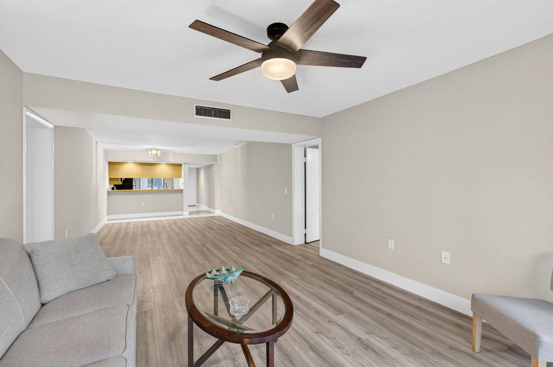 6169 Balboa Circle, #103, Boca Raton, FL 33433 Living room