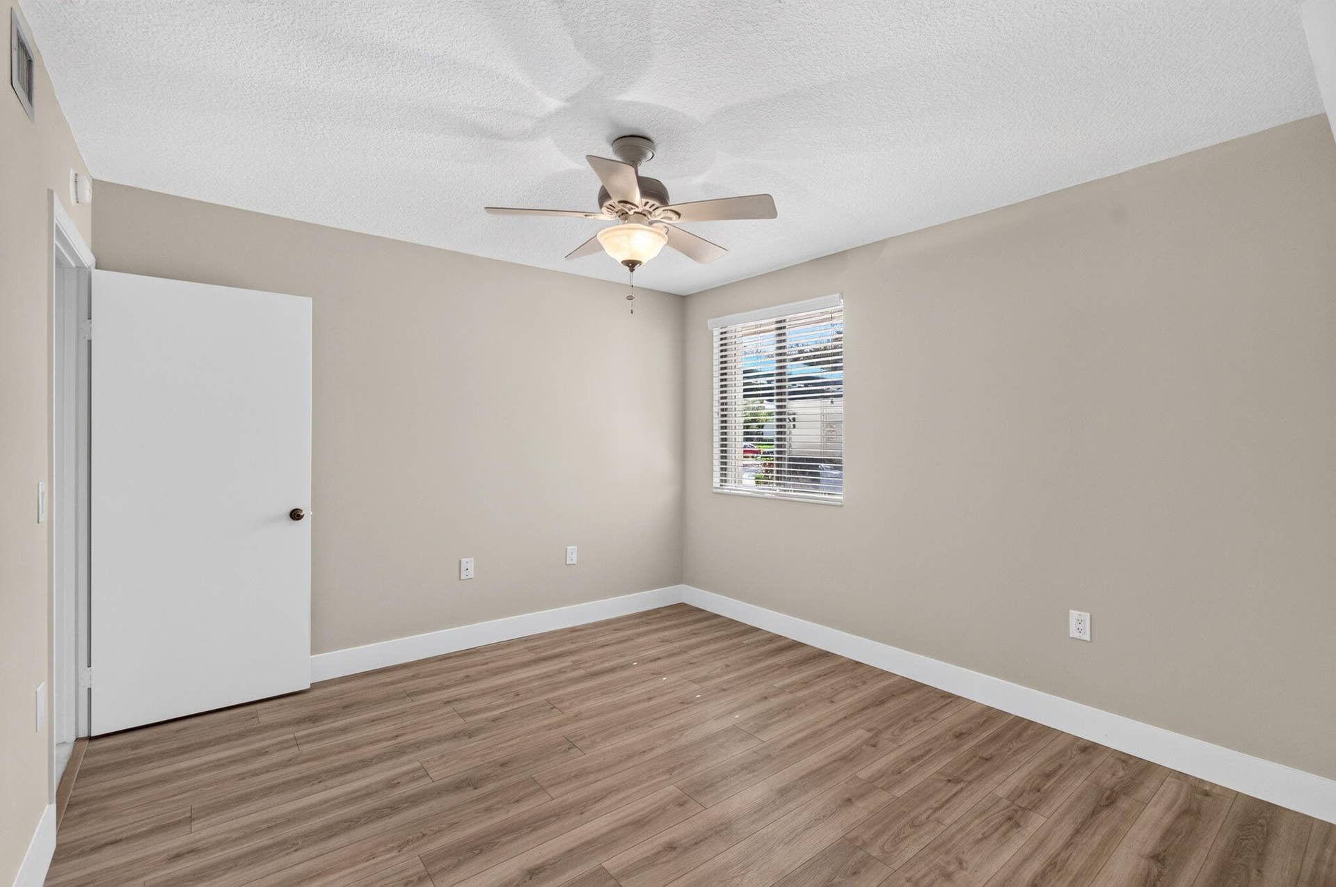 6169 Balboa Circle, #103, Boca Raton, FL 33433 58-web-or-mls-DSC_4715