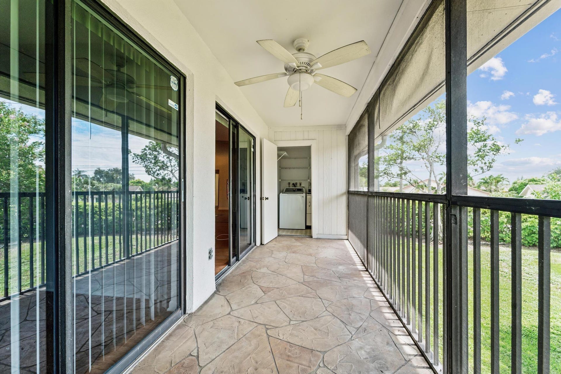 10411 E CLAIRMONT Circle, #211, Tamarac, FL 33321 Photo 13