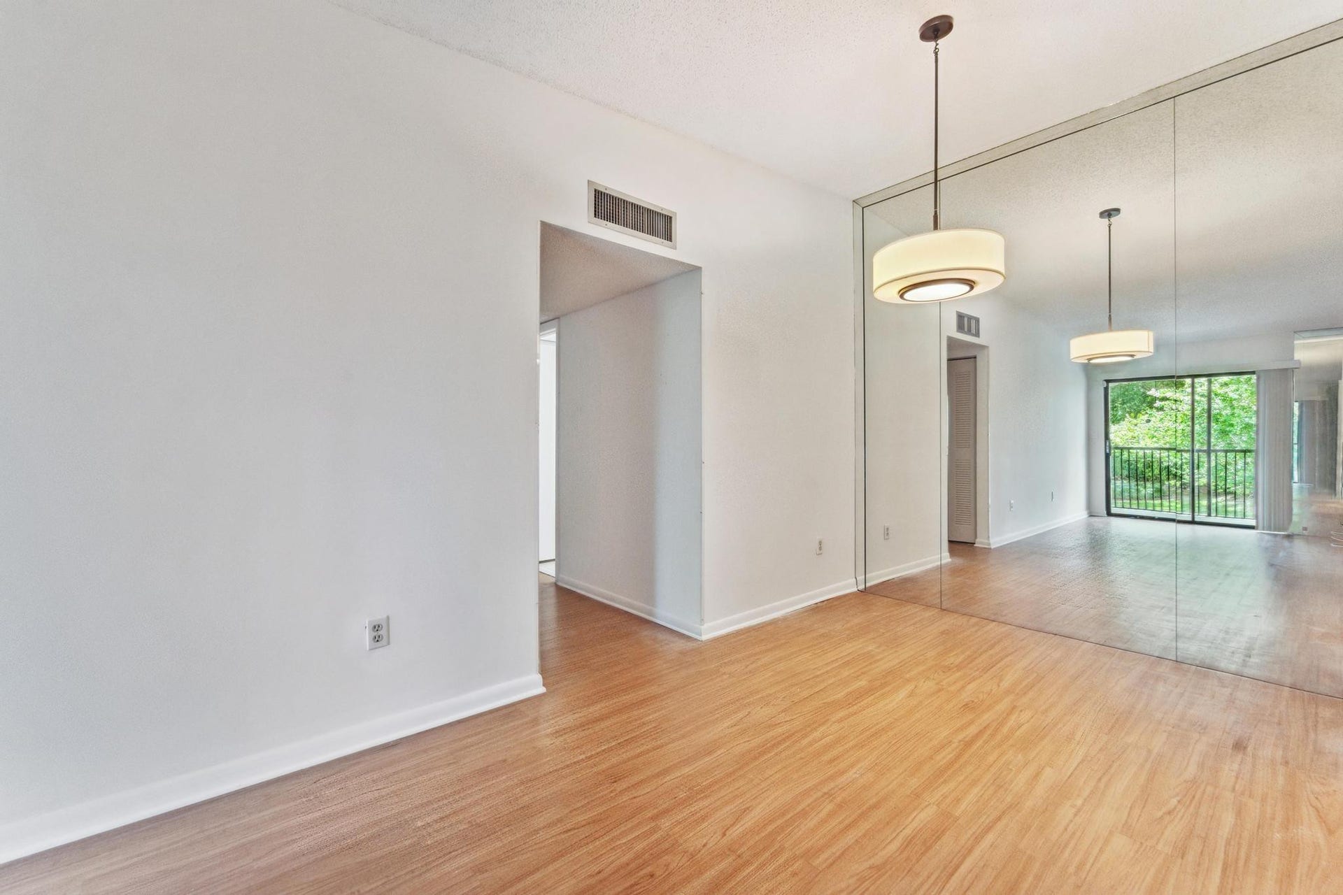 10411 E CLAIRMONT Circle, #211, Tamarac, FL 33321 Photo 5