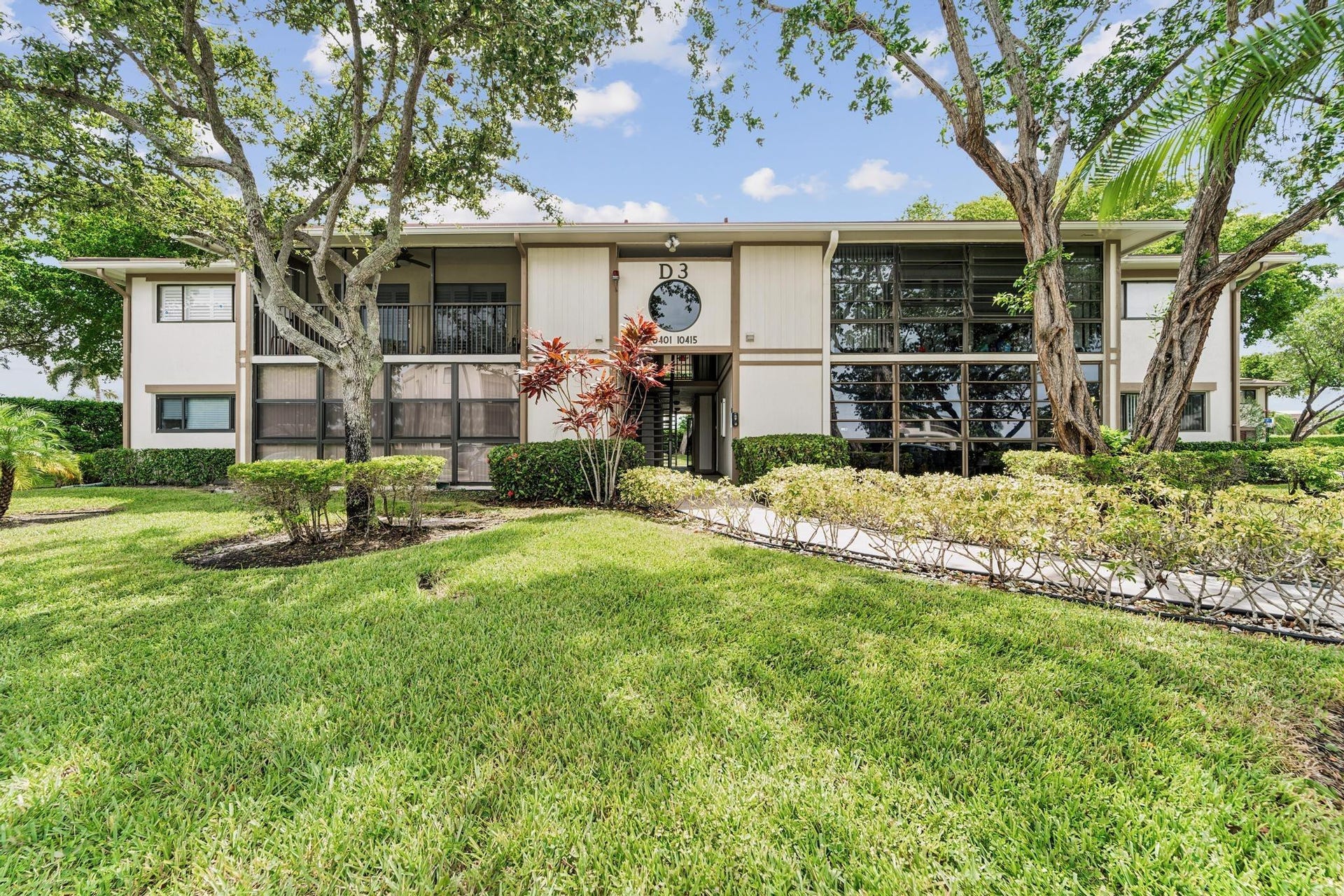 10411 E CLAIRMONT Circle, #211, Tamarac, FL 33321 Photo 1