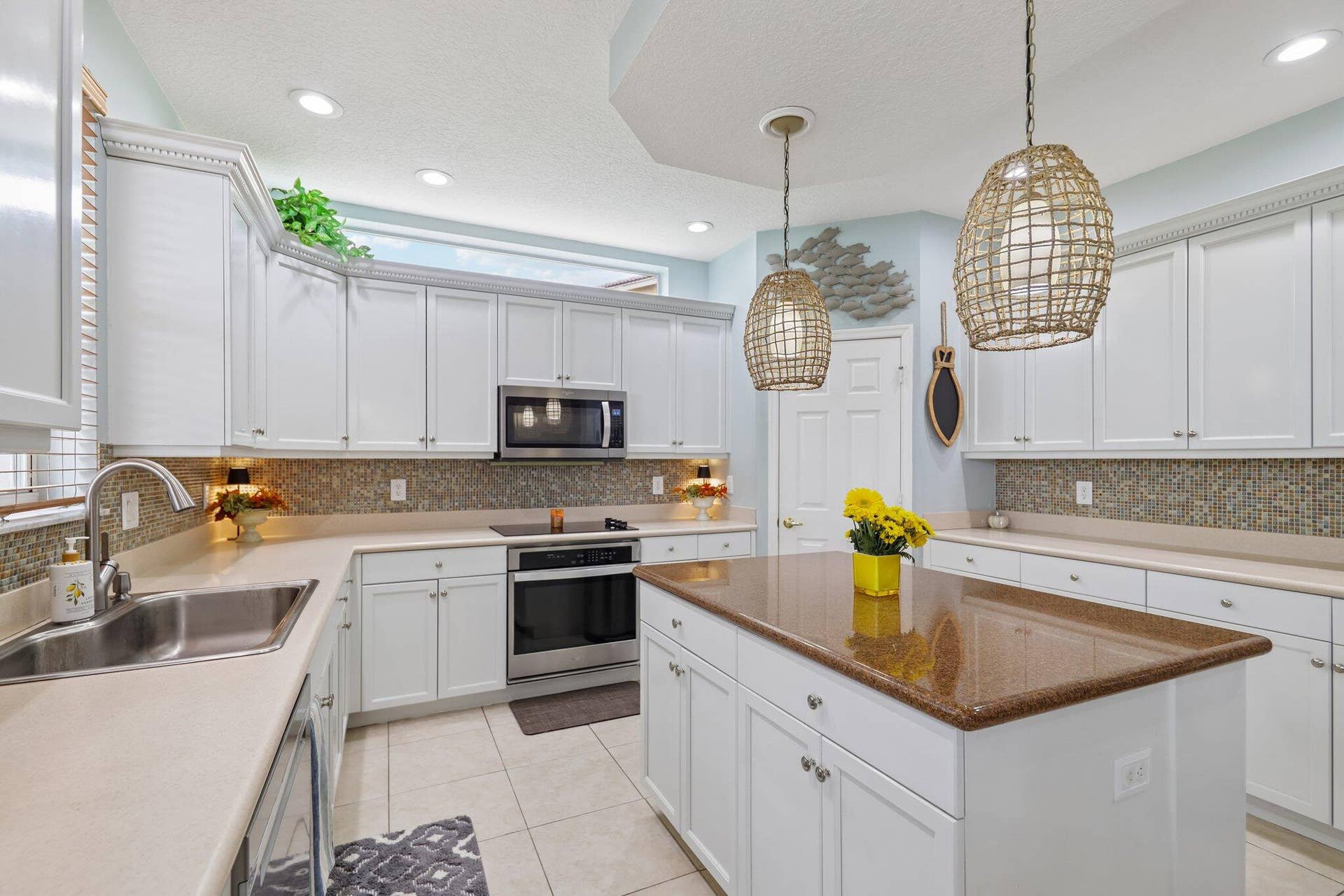 12-web-or-mls-Misty Oaks Cir-S2610-012