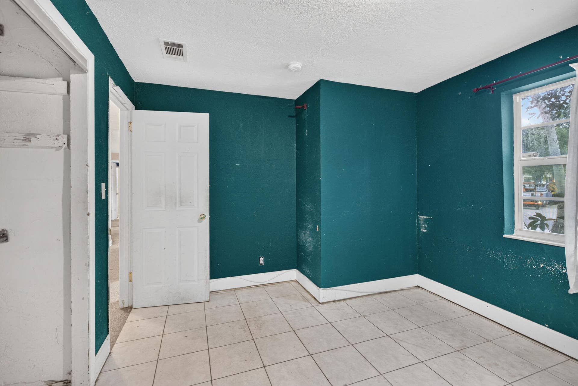 2321 SW 50TH Avenue, Fort Lauderdale, FL 33317 26-web-or-mls-_A7A6953