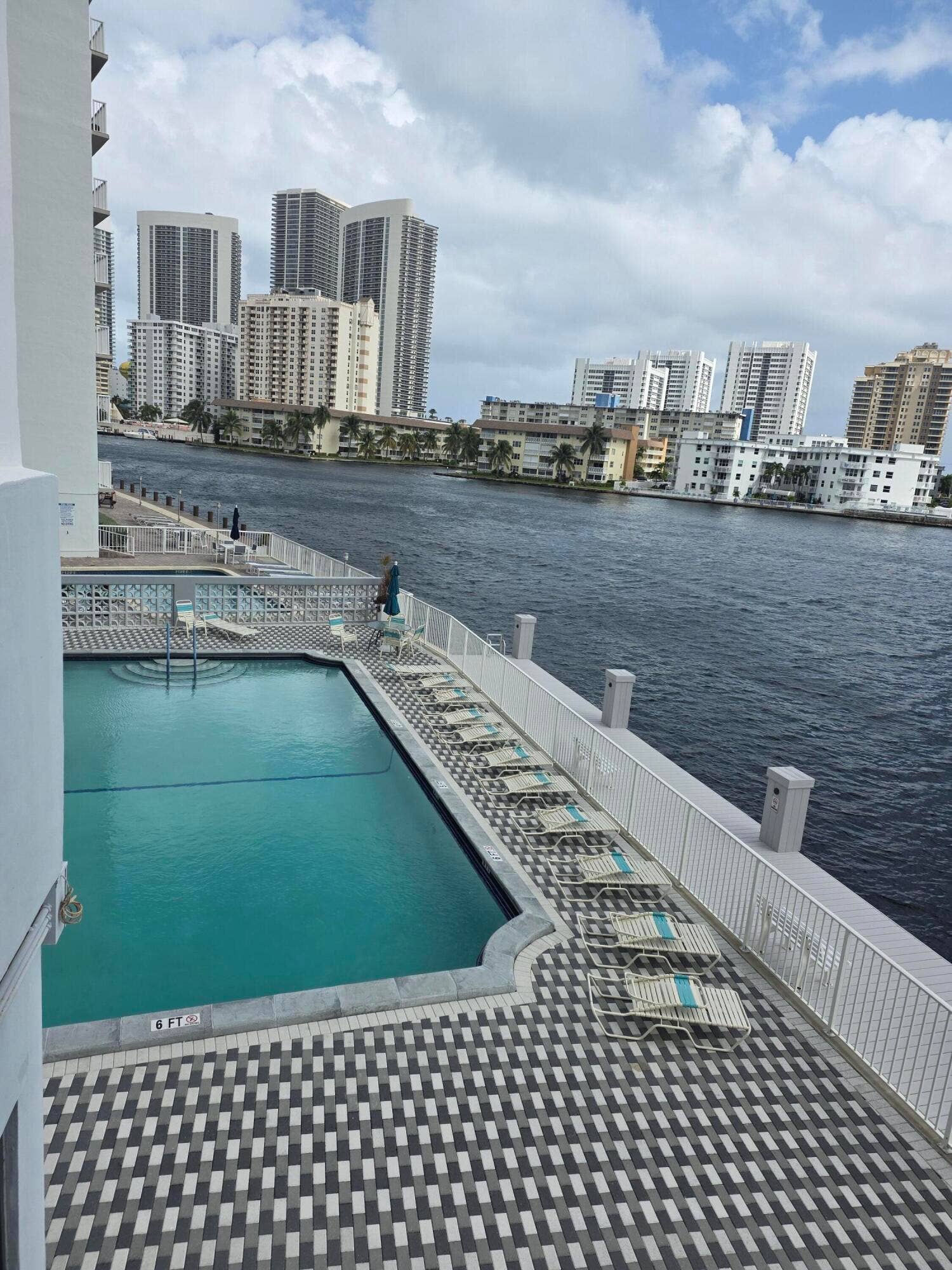 137 GOLDEN ISLES Drive, #609, Hallandale Beach, FL 33009 16