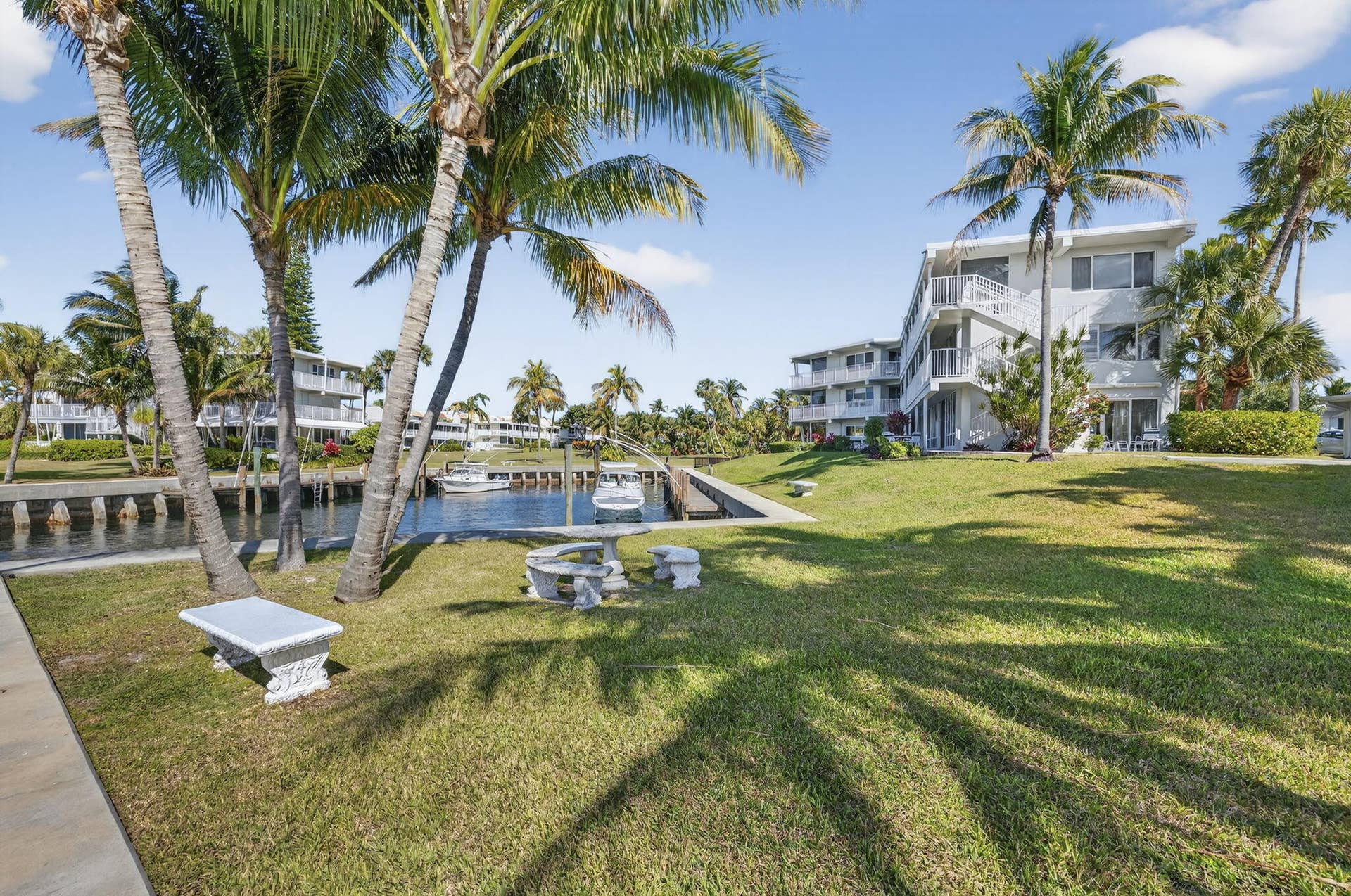 1221 HILLSBORO MILE, #23A, Hillsboro Beach, FL 33062 Pinic area