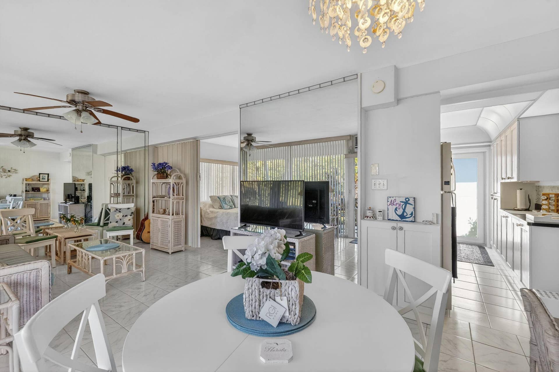 1221 HILLSBORO MILE, #23A, Hillsboro Beach, FL 33062 Dining/Living