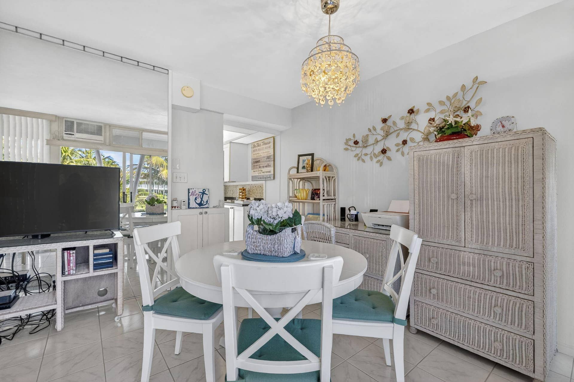 1221 HILLSBORO MILE, #23A, Hillsboro Beach, FL 33062 Dining